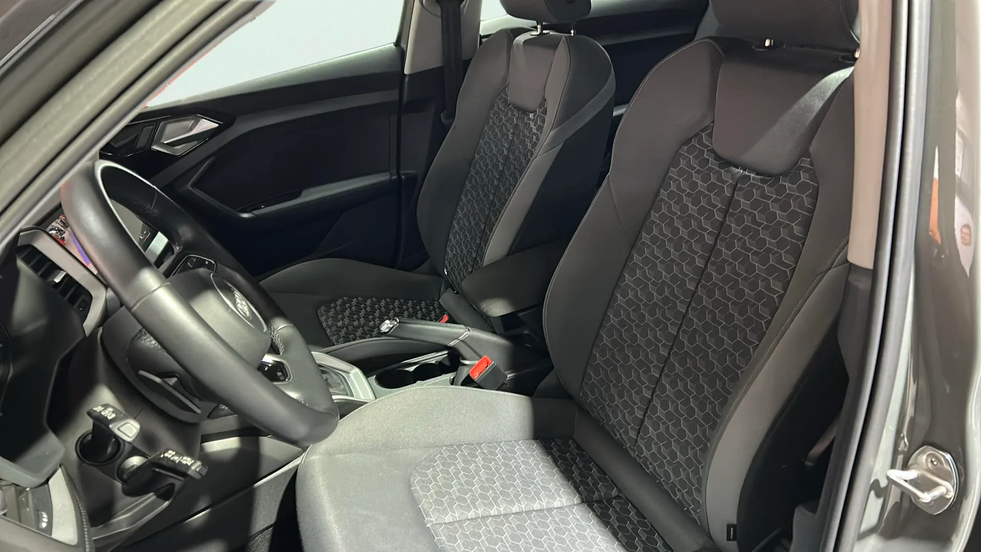 Audi A1 Sportback Adrenalin 30 TFSI S tron - foto 19