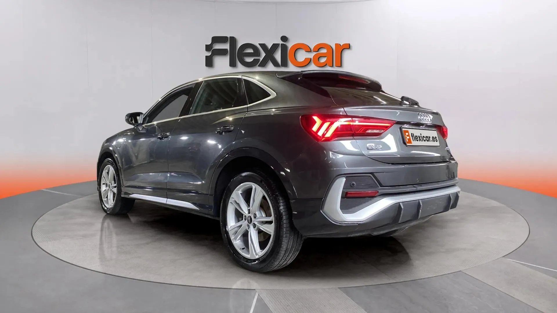 Audi Q3 45 TFSI e S tronic S Line - foto 6