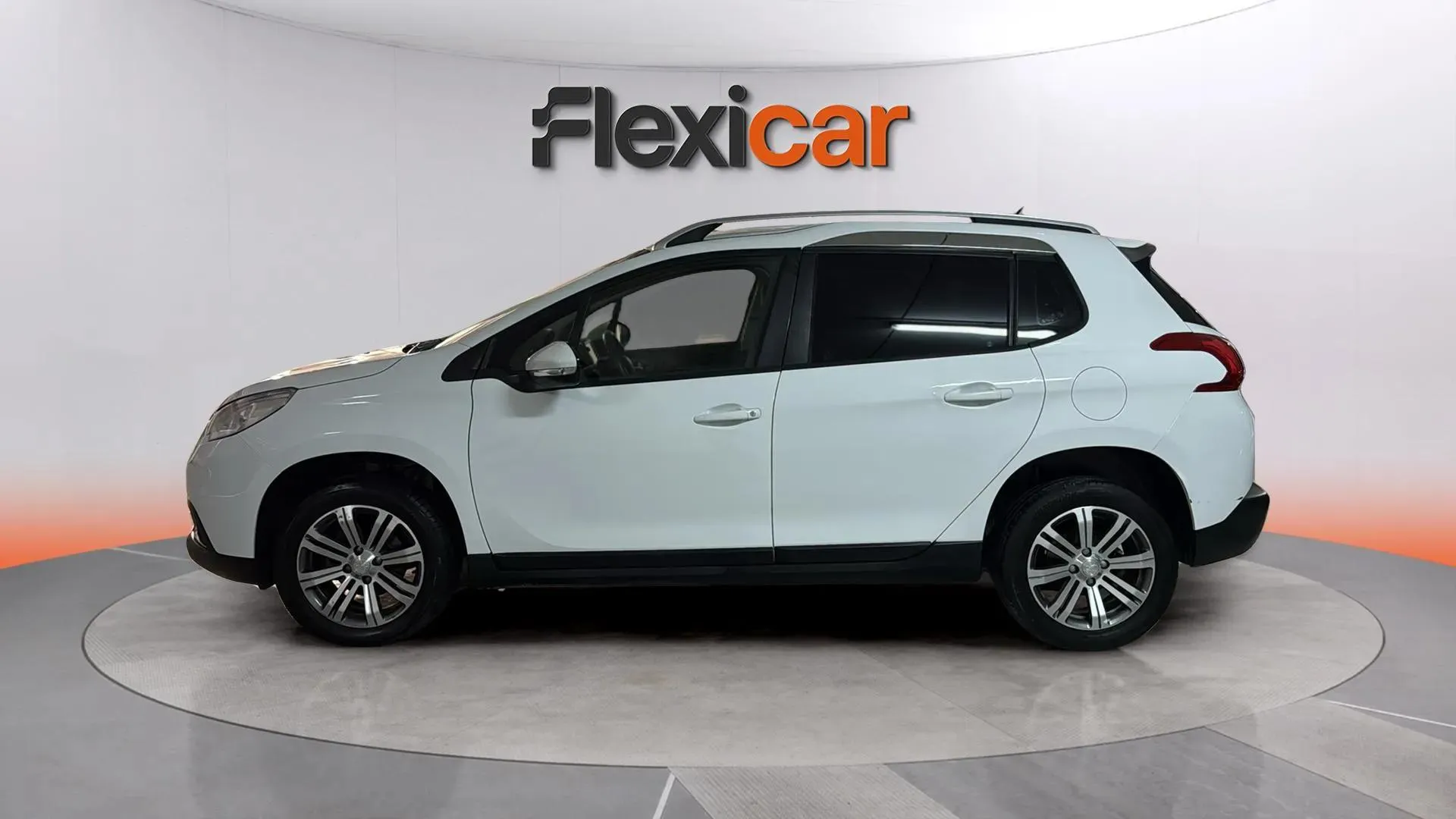 Peugeot 2008 Active 1.6 BlueHDi 100 - foto 4