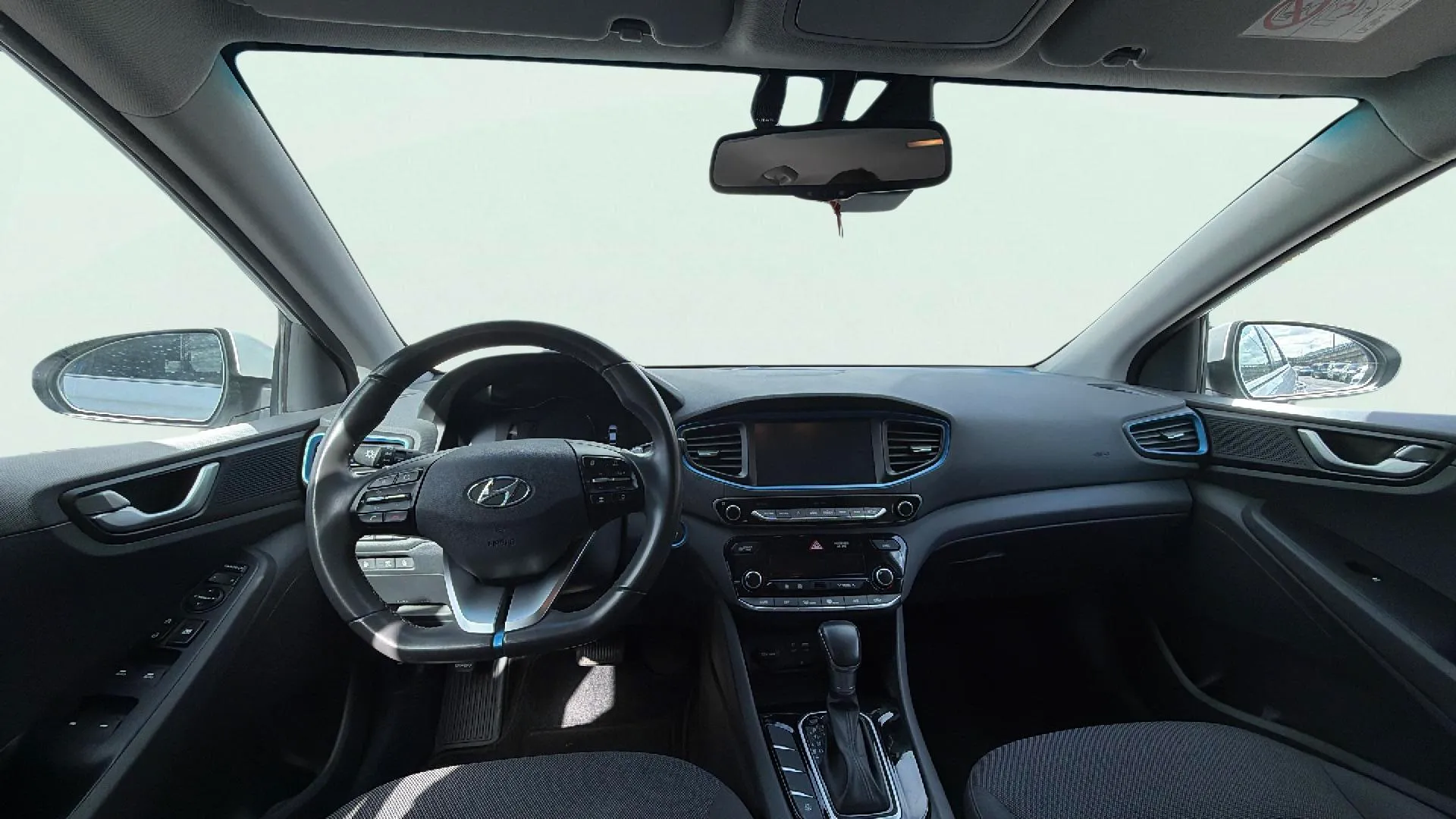 Hyundai Ioniq 1.6 GDI PHEV Style DCT - foto 11