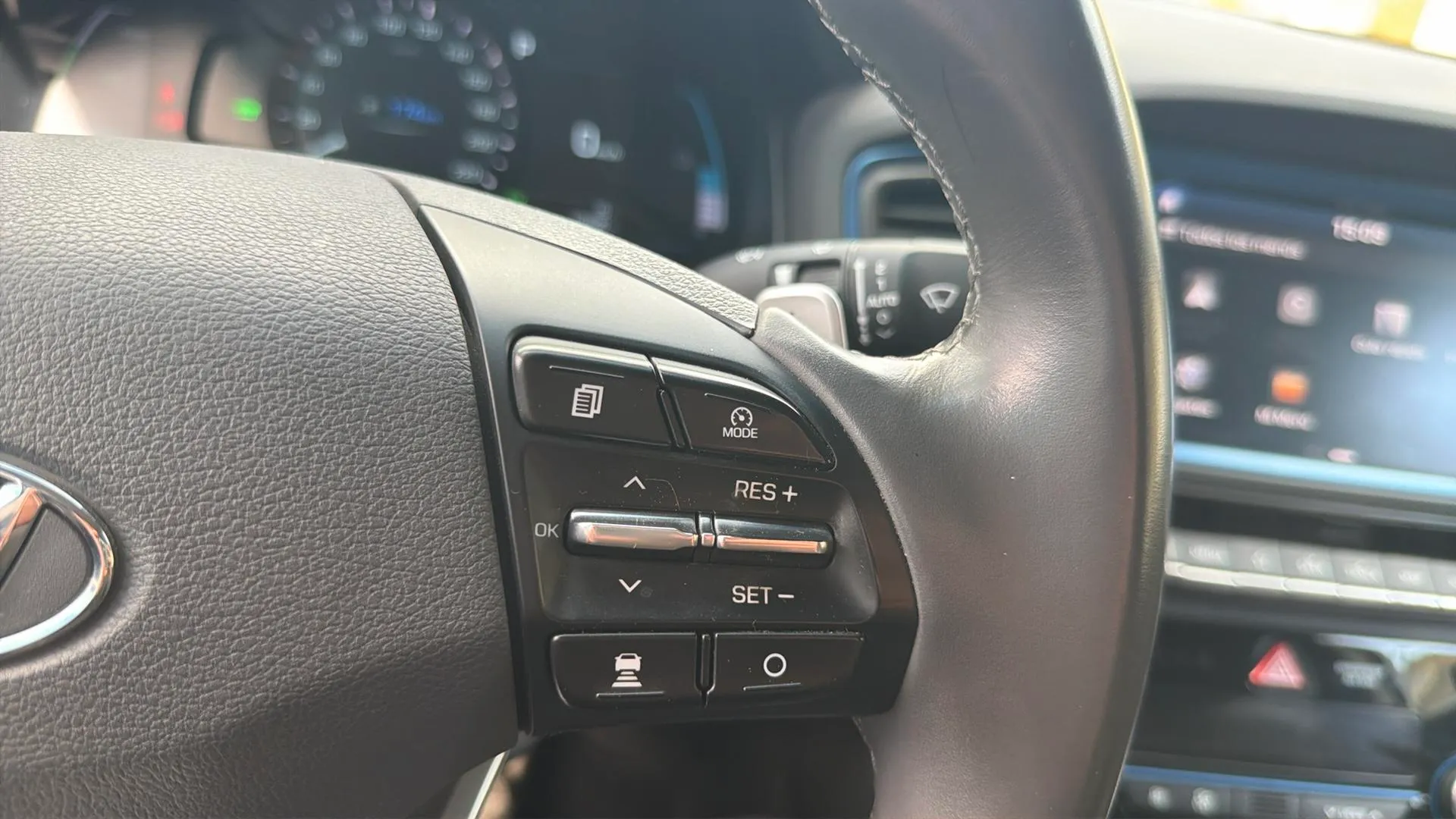 Hyundai Ioniq 1.6 GDI PHEV Style DCT - foto 14