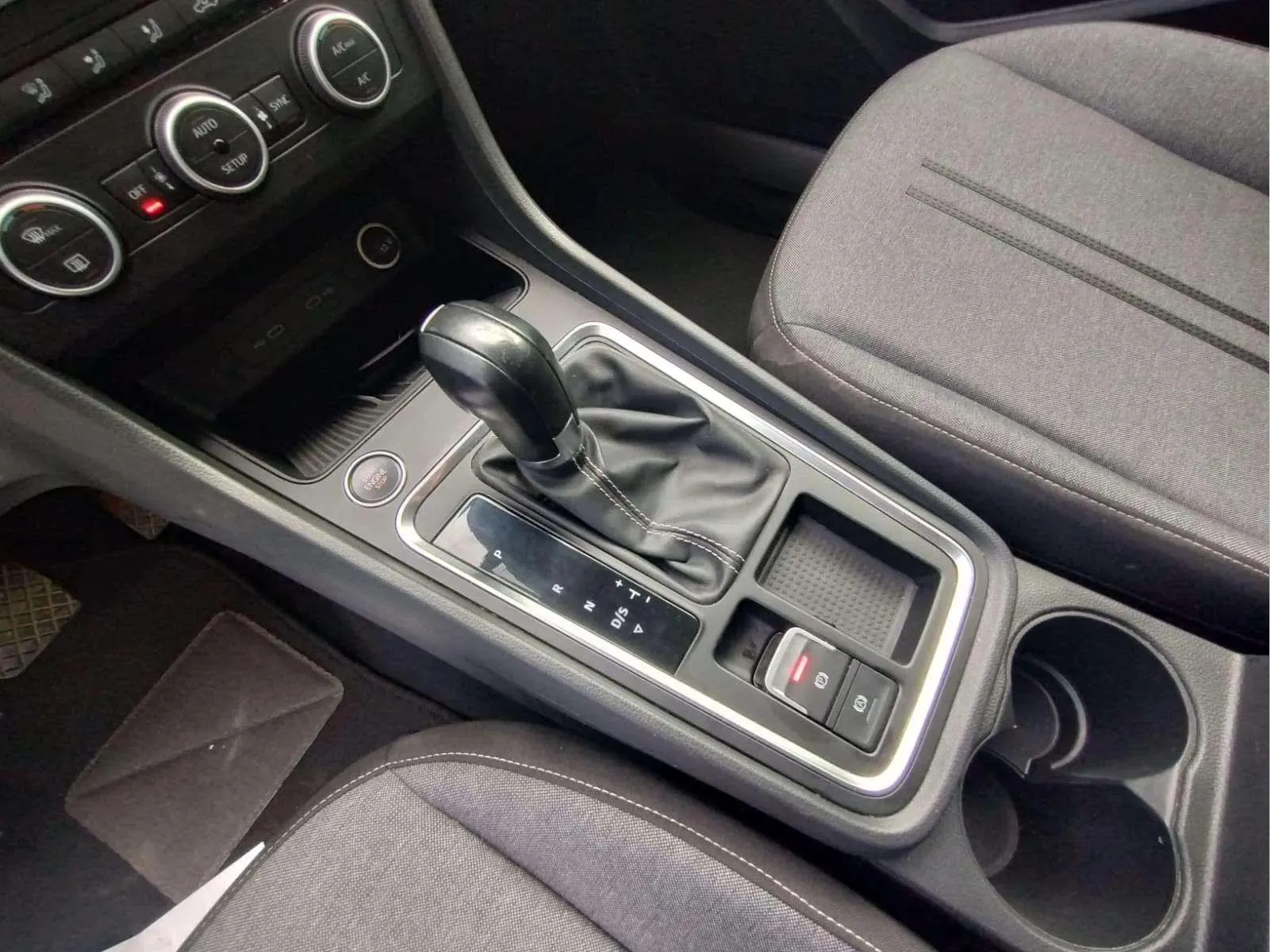 SEAT Ateca 1.5 TSI DSG Style XL - foto 9