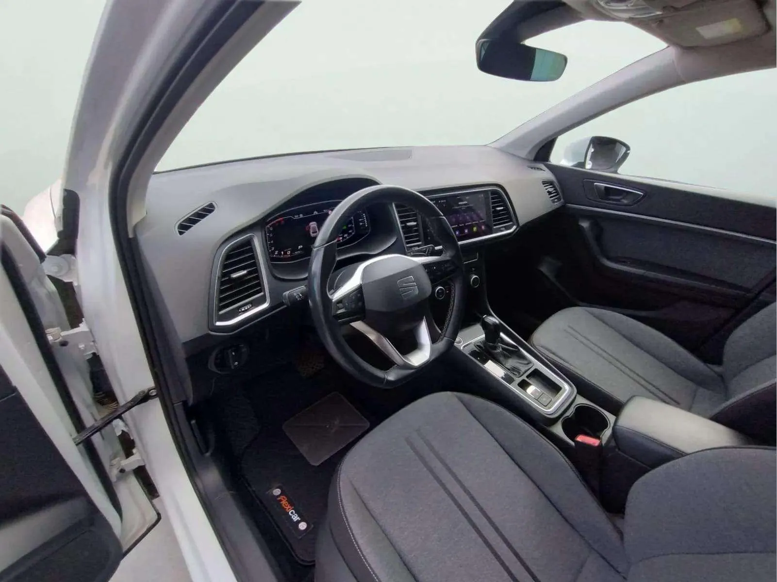SEAT Ateca 1.5 TSI DSG Style XL - foto 6