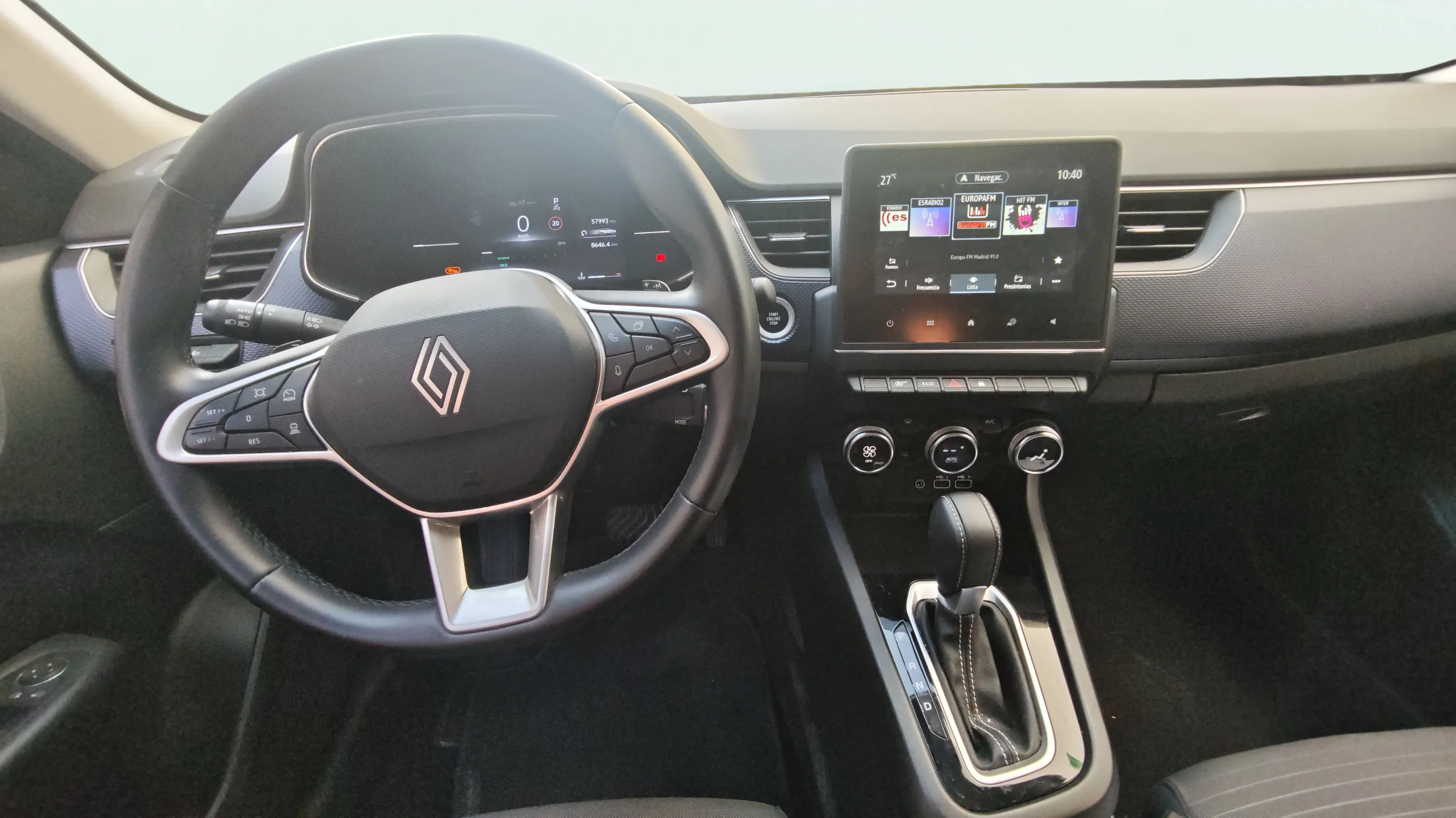 Renault Arkana Evolution E-Tech full hybrid - foto 6