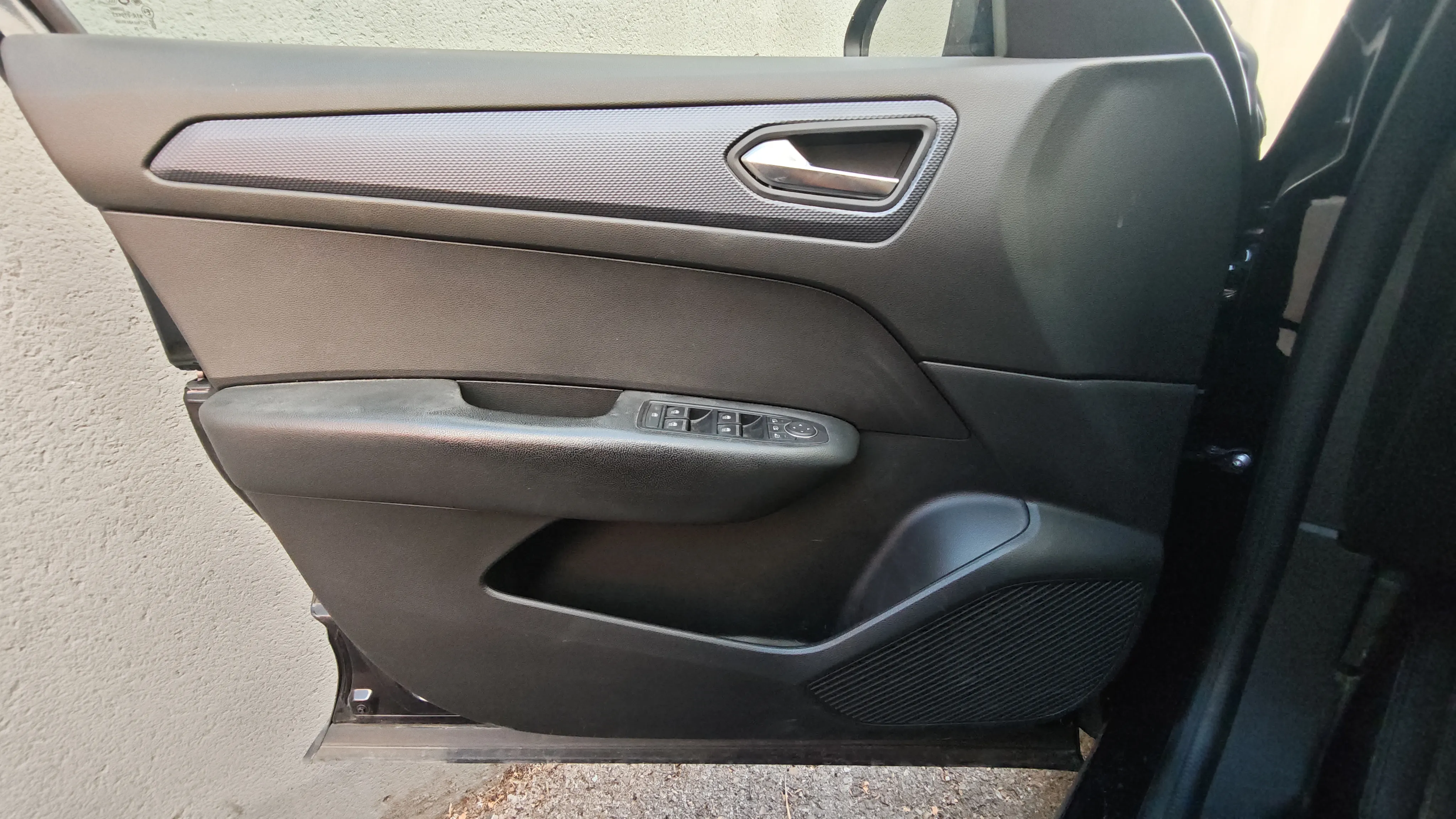 Renault Arkana Evolution E-Tech full hybrid - foto 16
