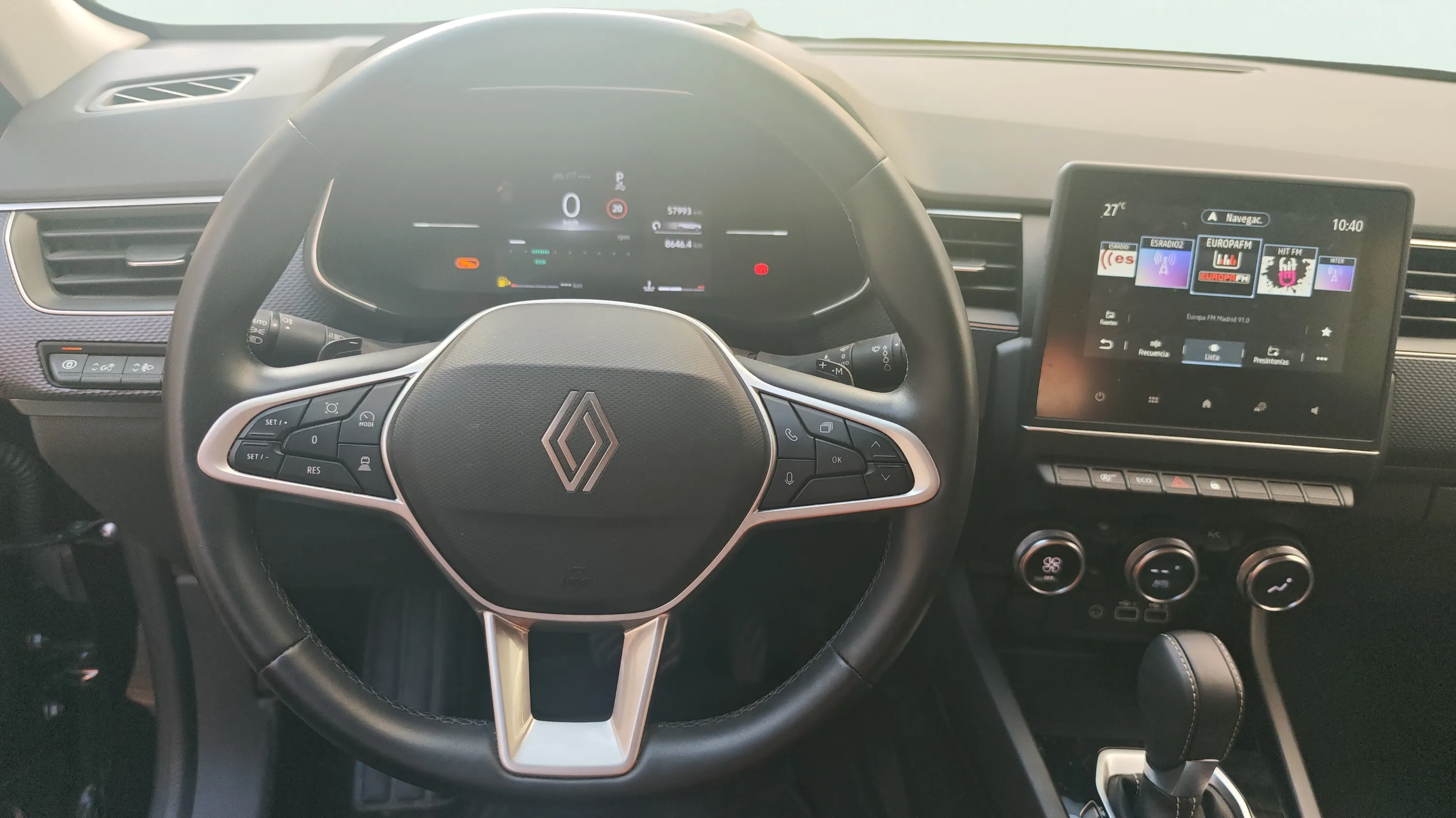 Renault Arkana Evolution E-Tech full hybrid - foto 8