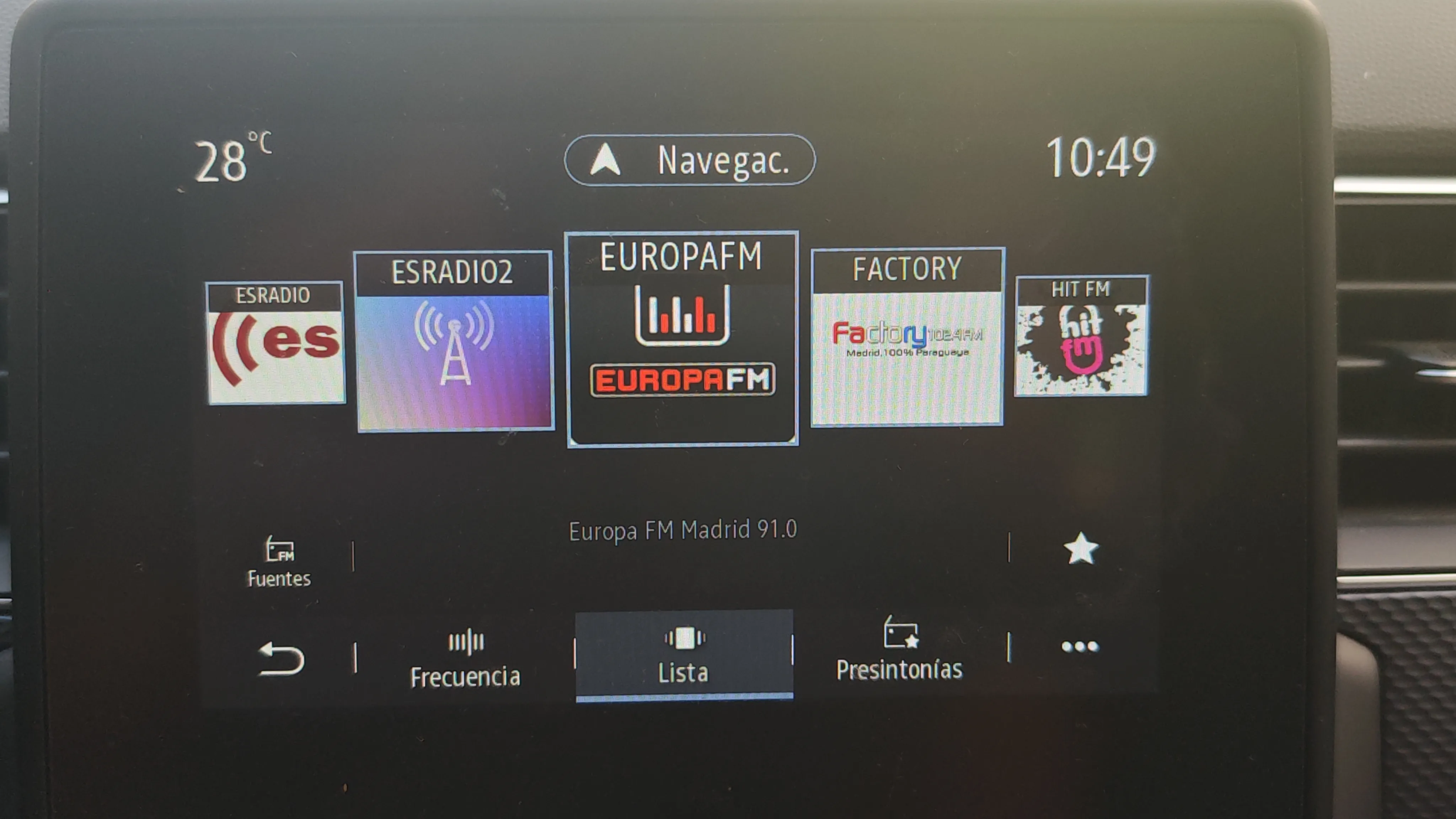 Renault Arkana Evolution E-Tech full hybrid - foto 15