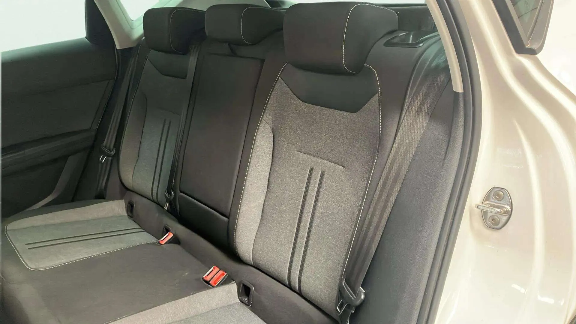 SEAT Ateca 1.5 TSI DSG Style XL - foto 10