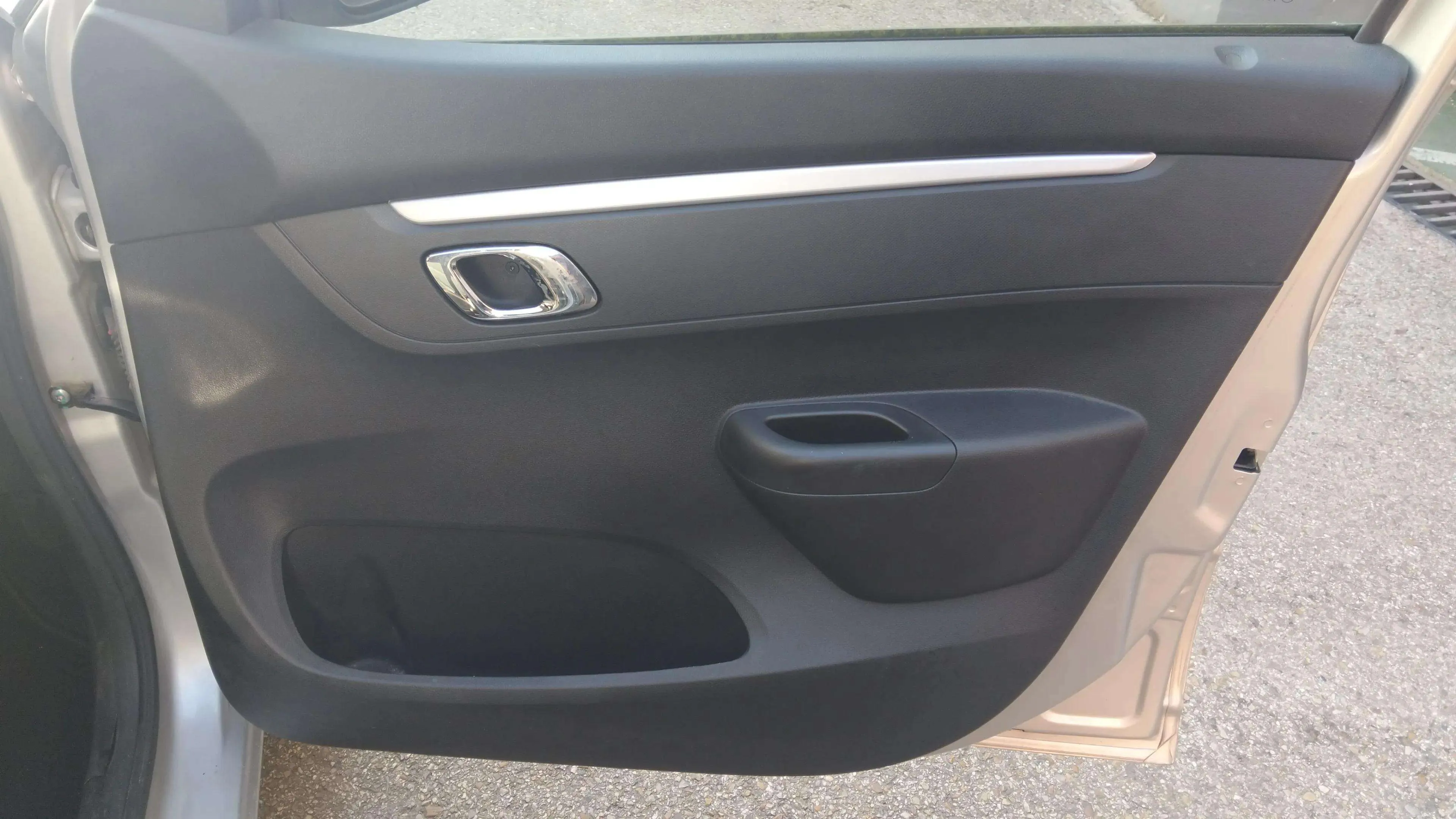 Dacia Spring Business Electric - foto 19