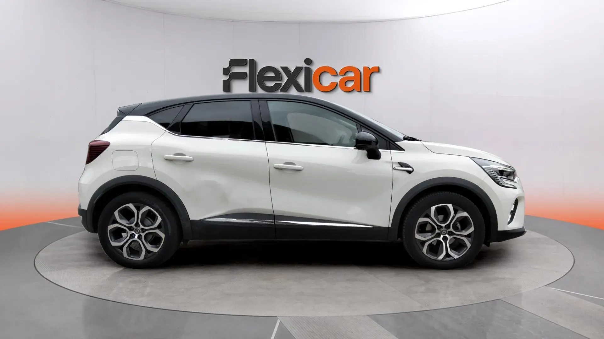 Renault Captur Zen+ TCe EDC GPF - foto 4