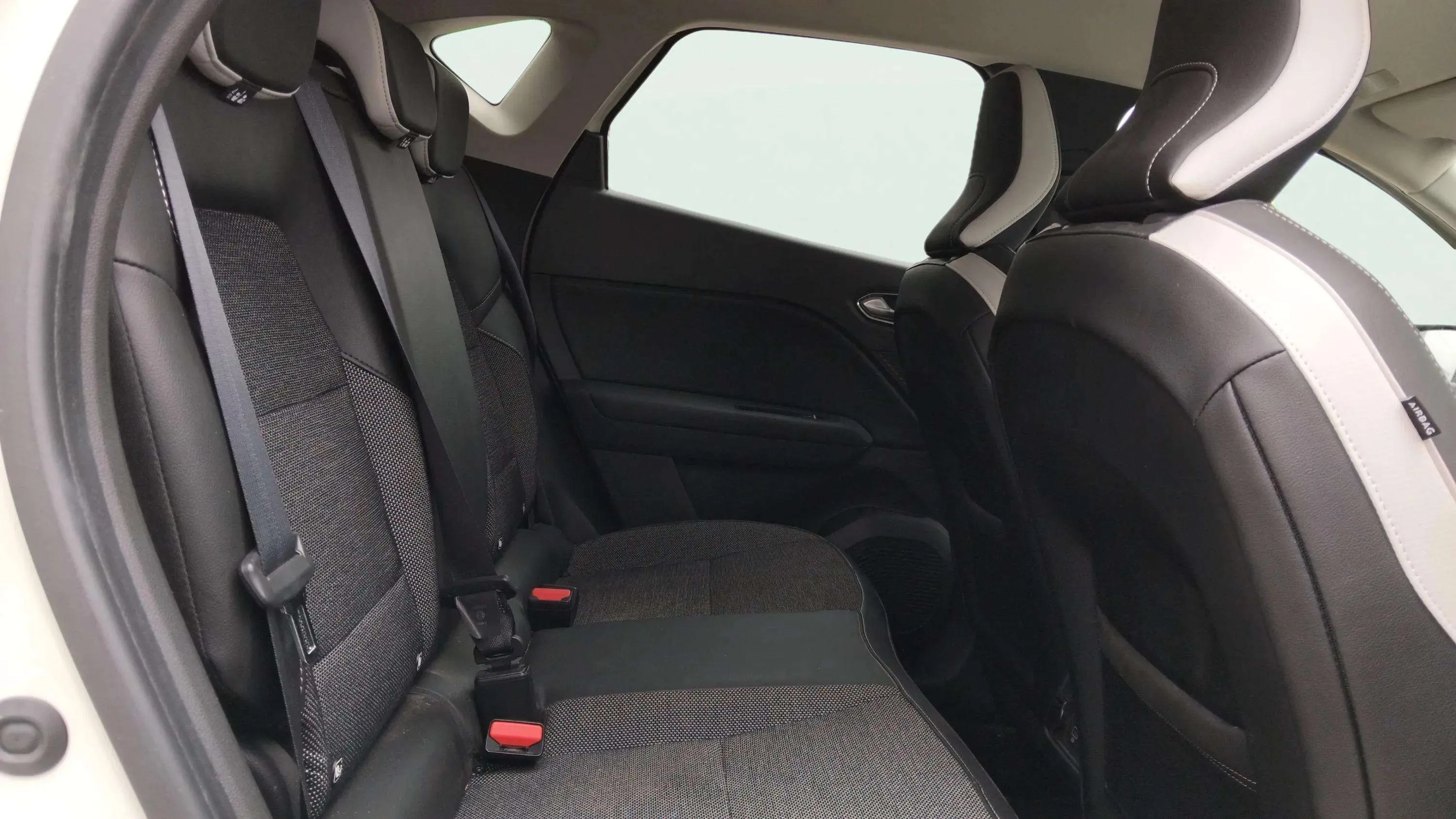 Renault Captur Zen+ TCe EDC GPF - foto 11