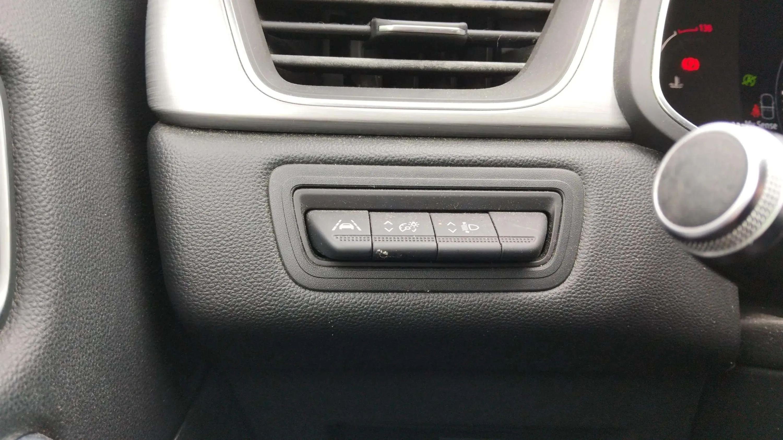 Renault Captur Zen+ TCe EDC GPF - foto 17