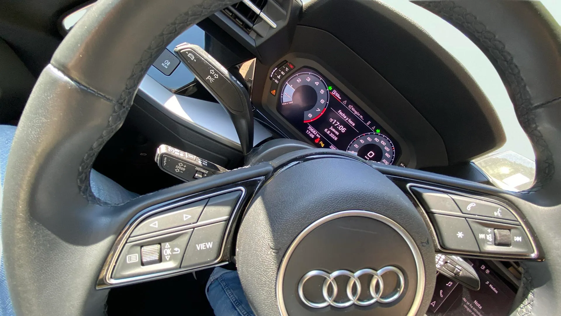 Audi A3 Sedan 30 TFSI - foto 12