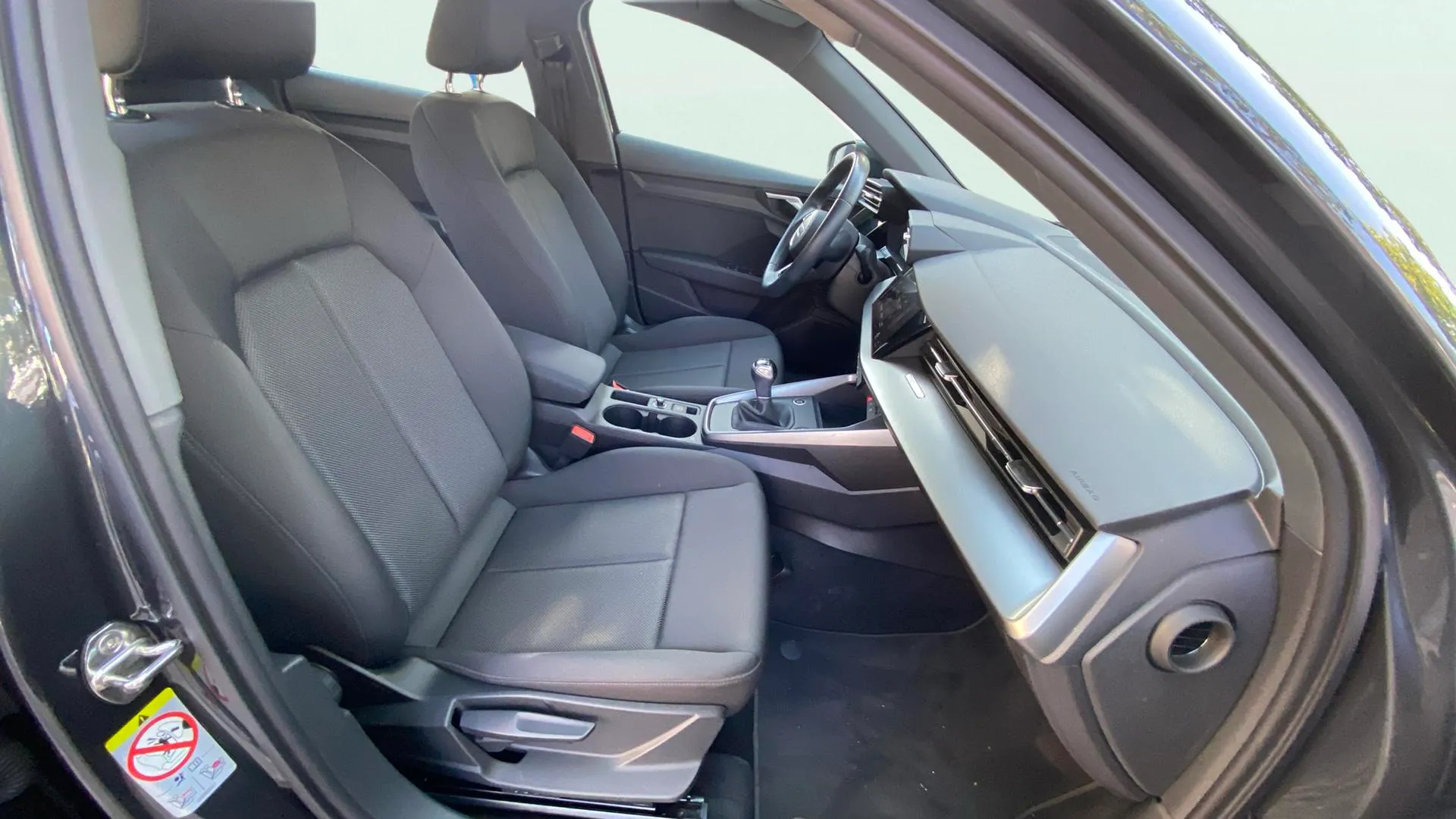 Audi A3 Sedan 30 TFSI - foto 16