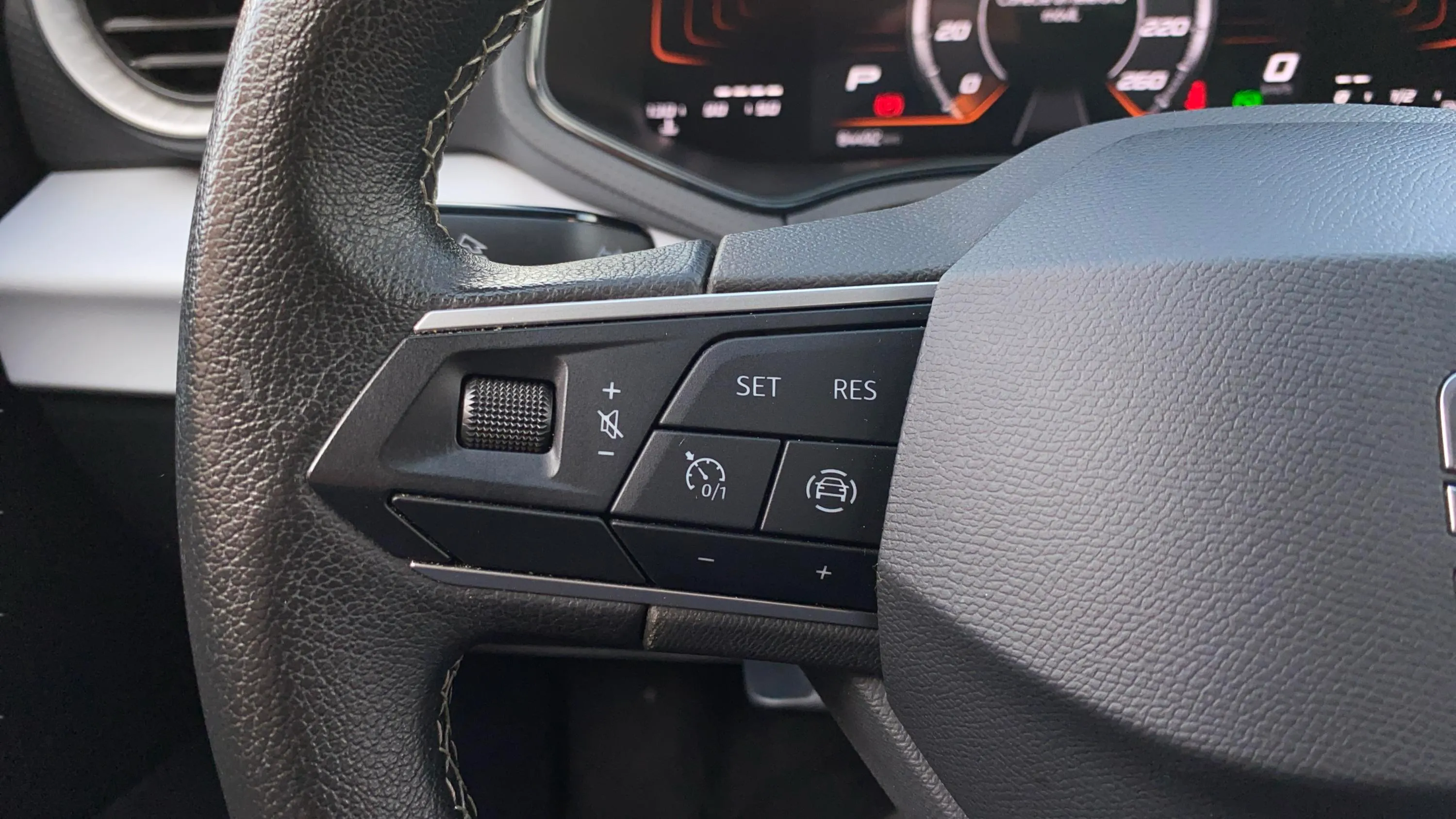 SEAT Ibiza 1.0 TSI DSG Xcellence - foto 18