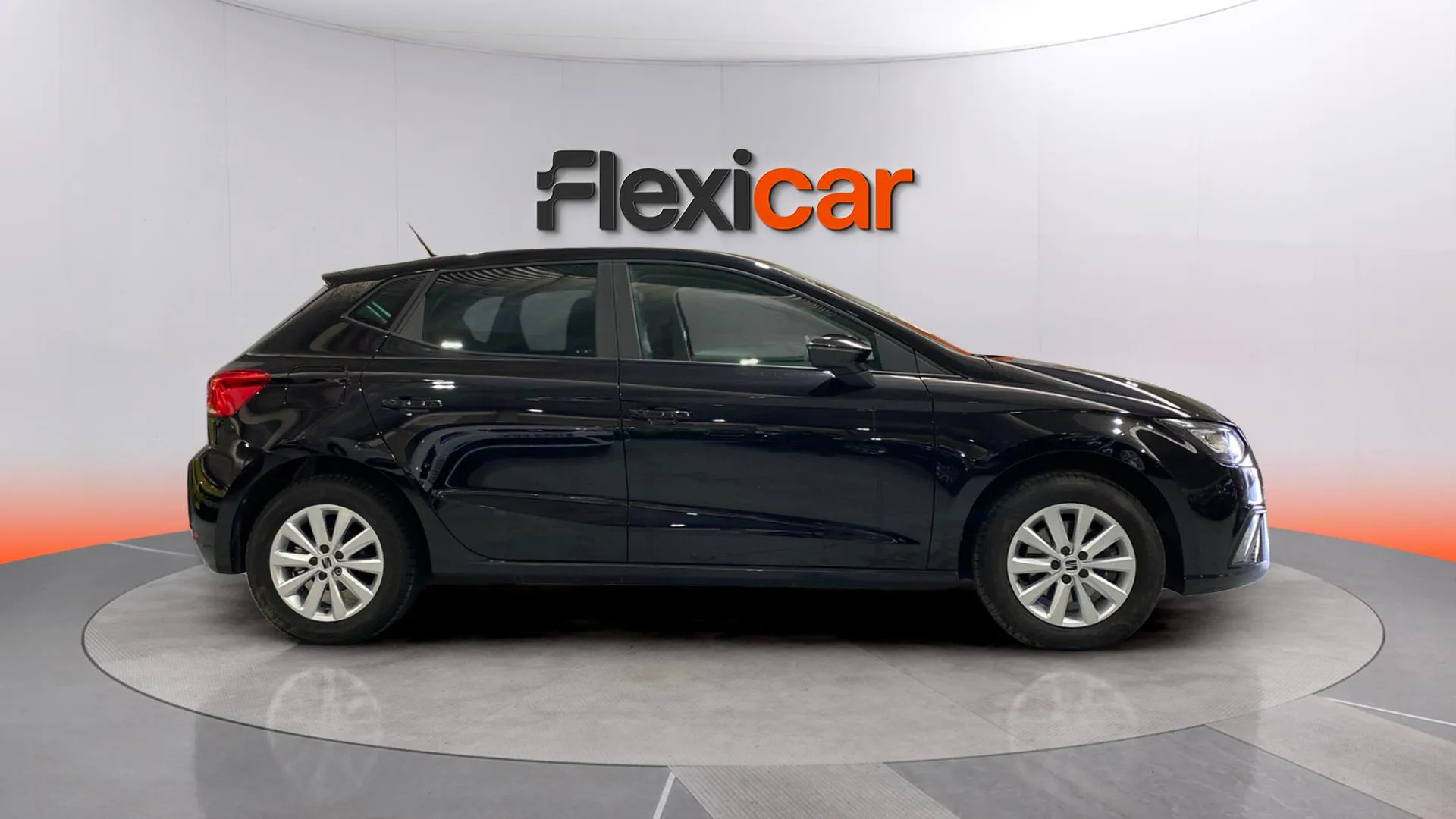SEAT Ibiza 1.0 TSI DSG Xcellence - foto 4