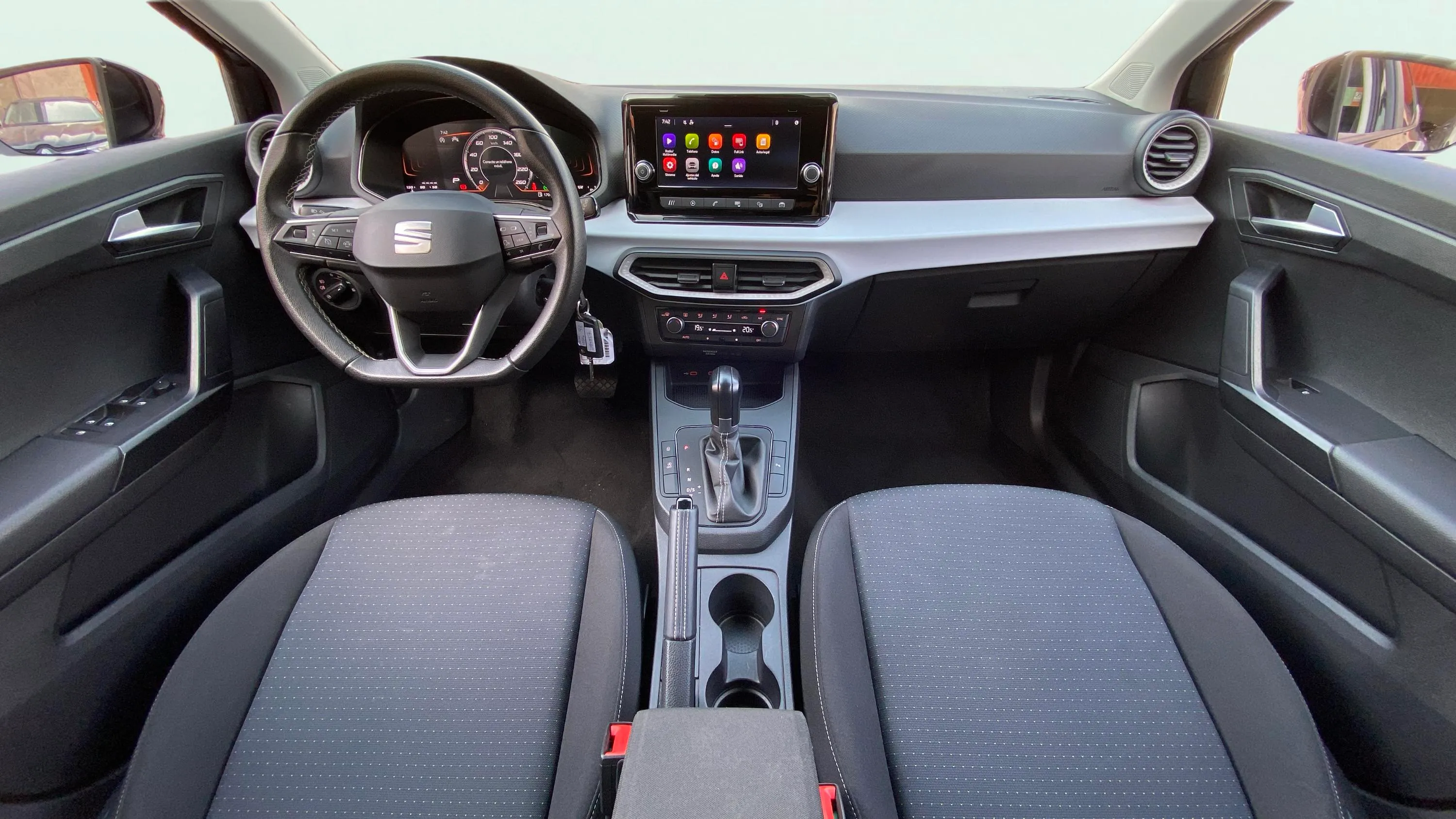 SEAT Ibiza 1.0 TSI DSG Xcellence - foto 13