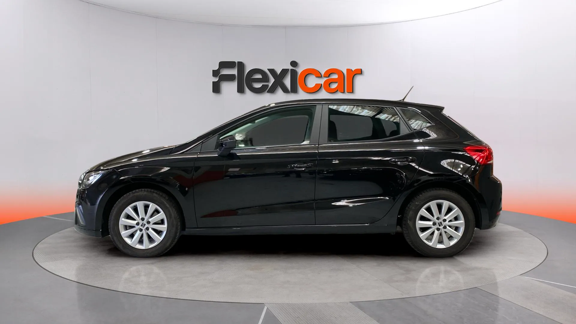 SEAT Ibiza 1.0 TSI DSG Xcellence - foto 5