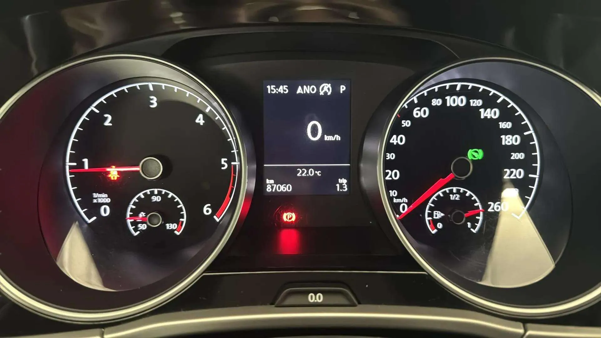 Volkswagen Touran Business Navi 2.0 TDI DSG - foto 9