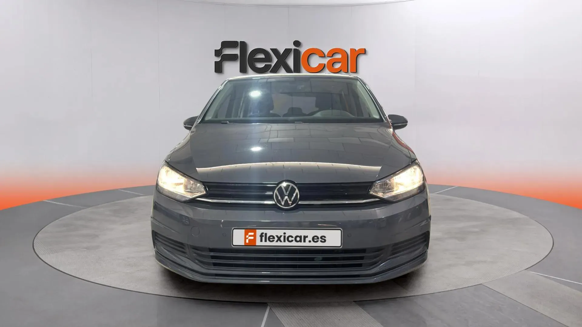 Volkswagen Touran Business Navi 2.0 TDI DSG - foto 2