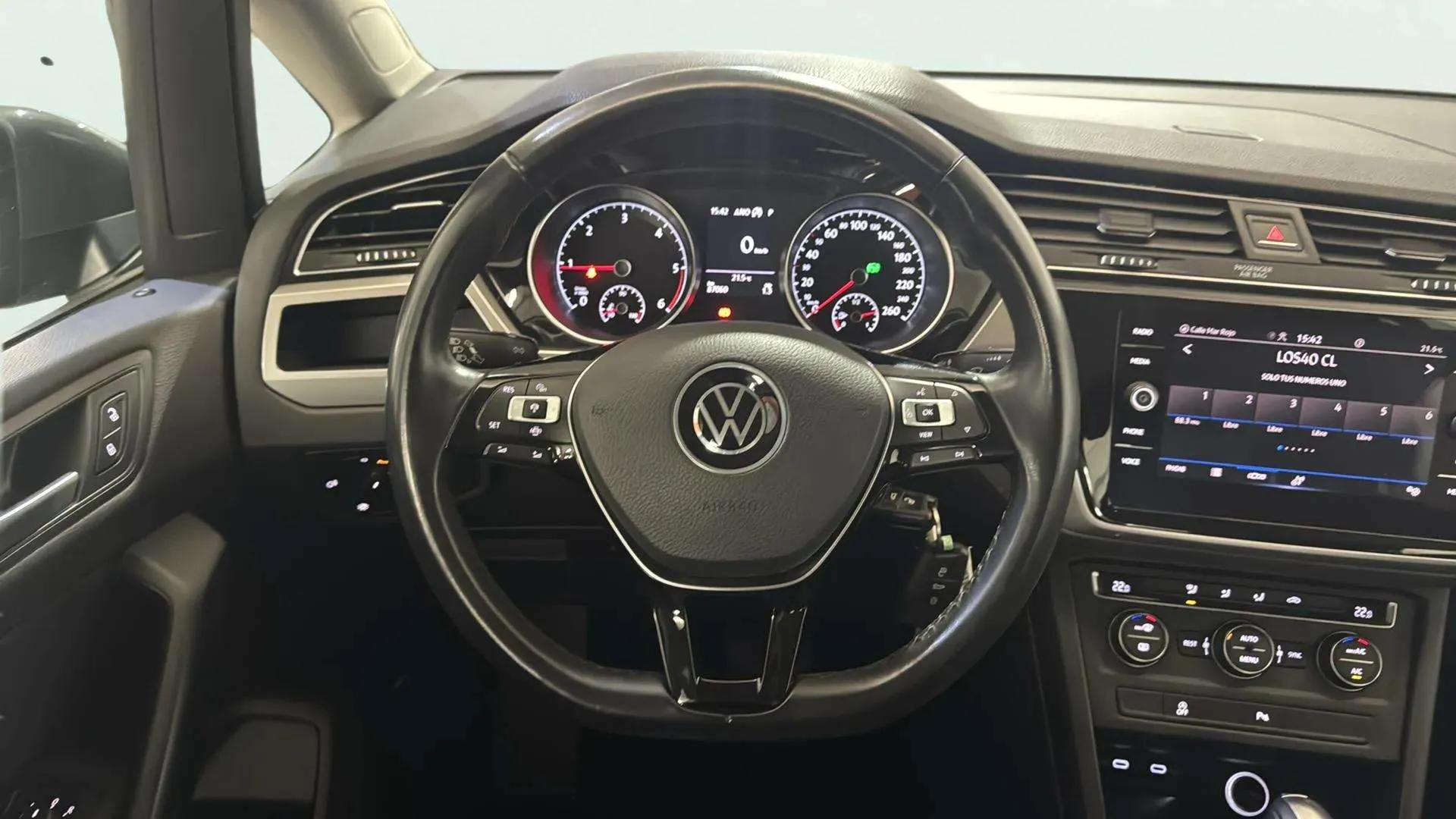 Volkswagen Touran Business Navi 2.0 TDI DSG - foto 10