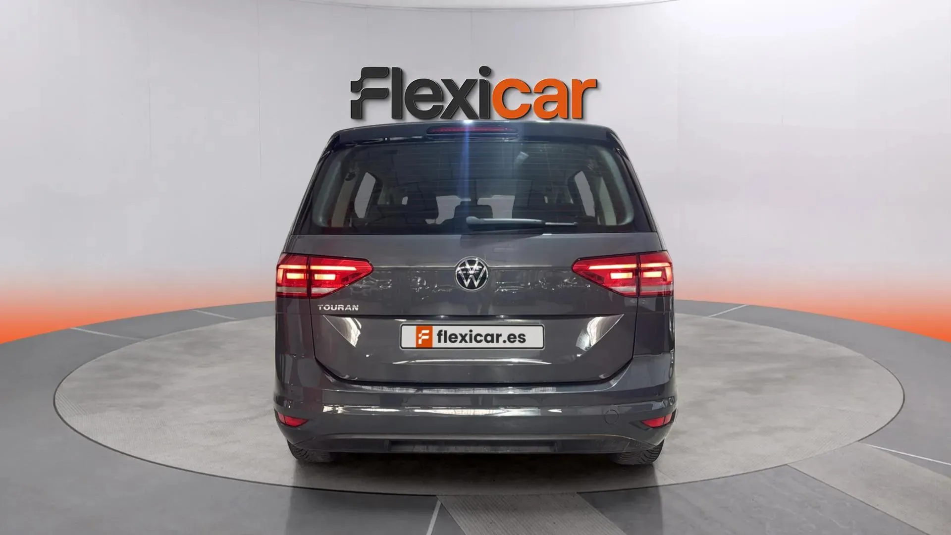 Volkswagen Touran Business Navi 2.0 TDI DSG - foto 6