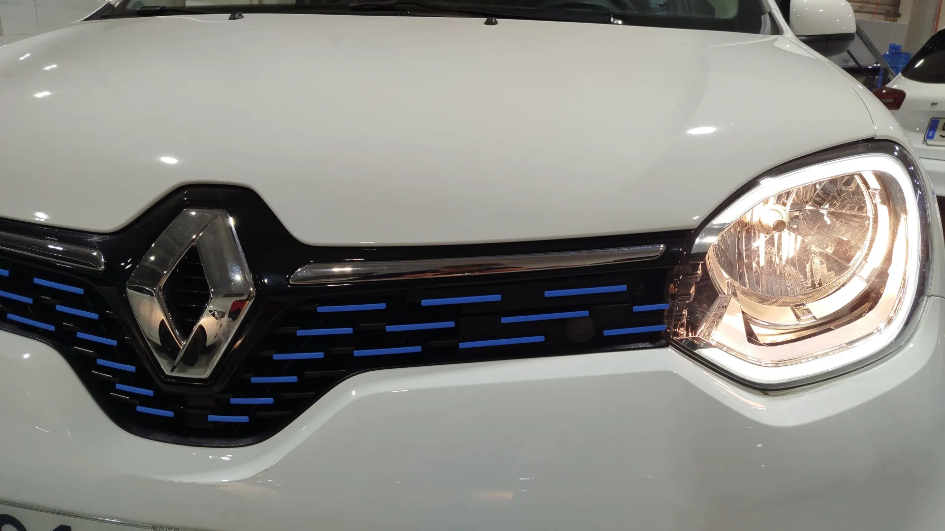 Renault Twingo Vibes R80 batería 20kWh - foto 19