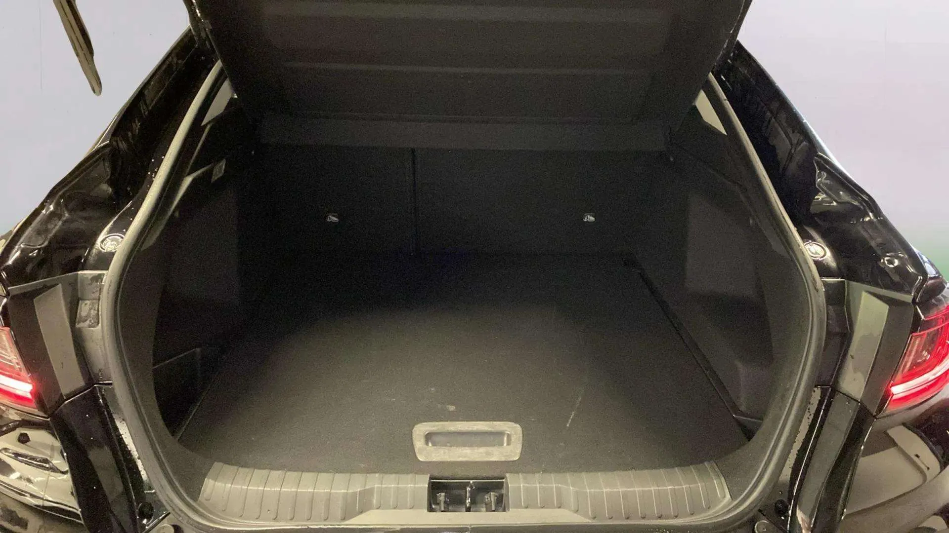 Renault Arkana Evolution TCe EDC mild hybr - foto 28