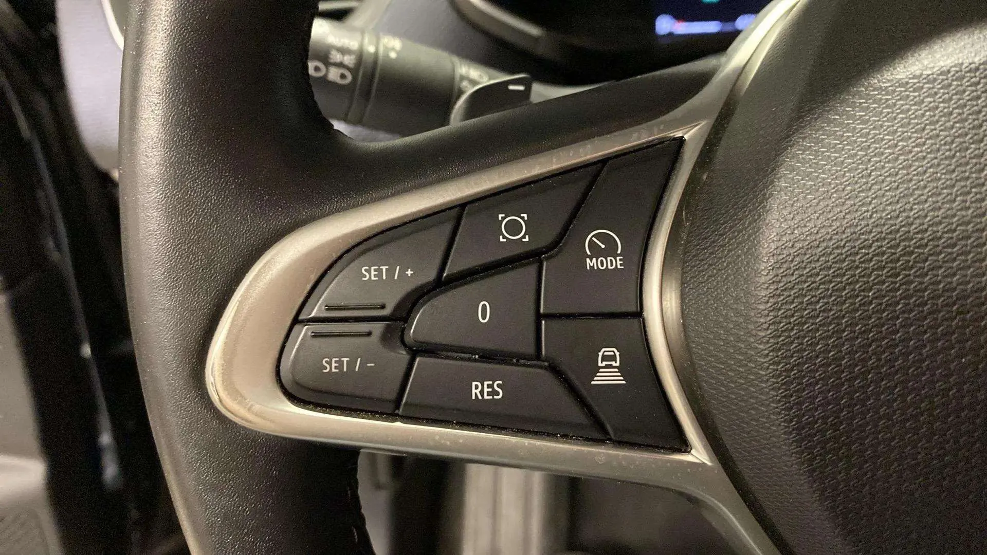 Renault Arkana Evolution TCe EDC mild hybr - foto 16