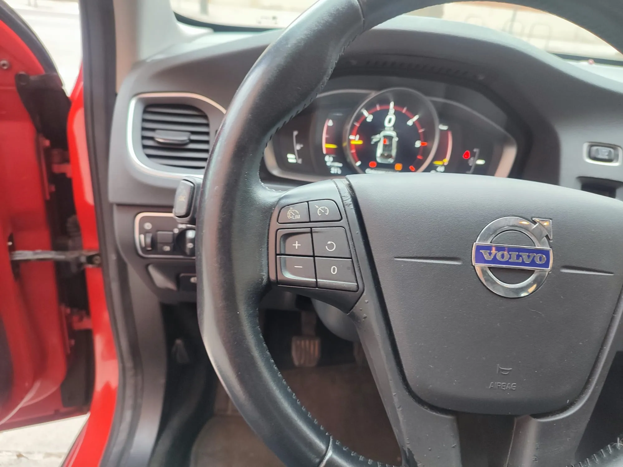 Volvo V60 2.0 D2 Kinetic - foto 22
