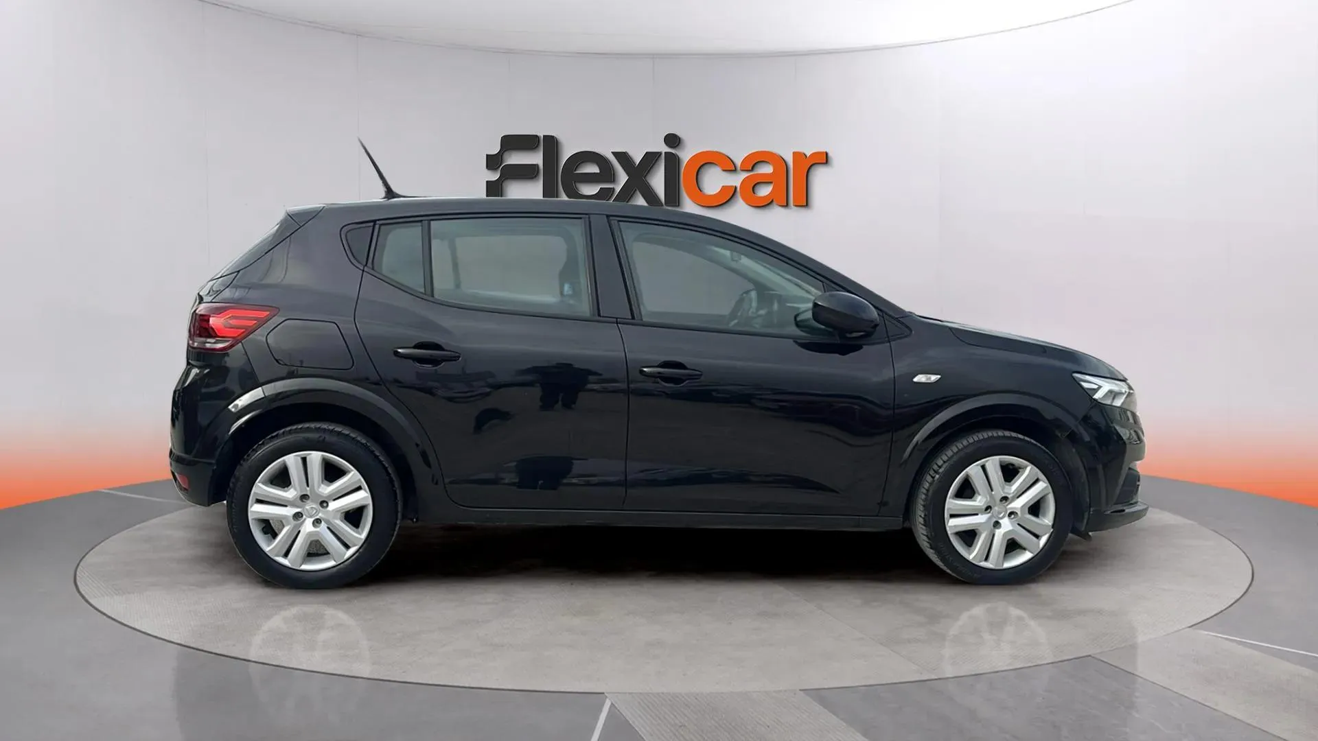 Dacia Sandero Comfort SCe - foto 8