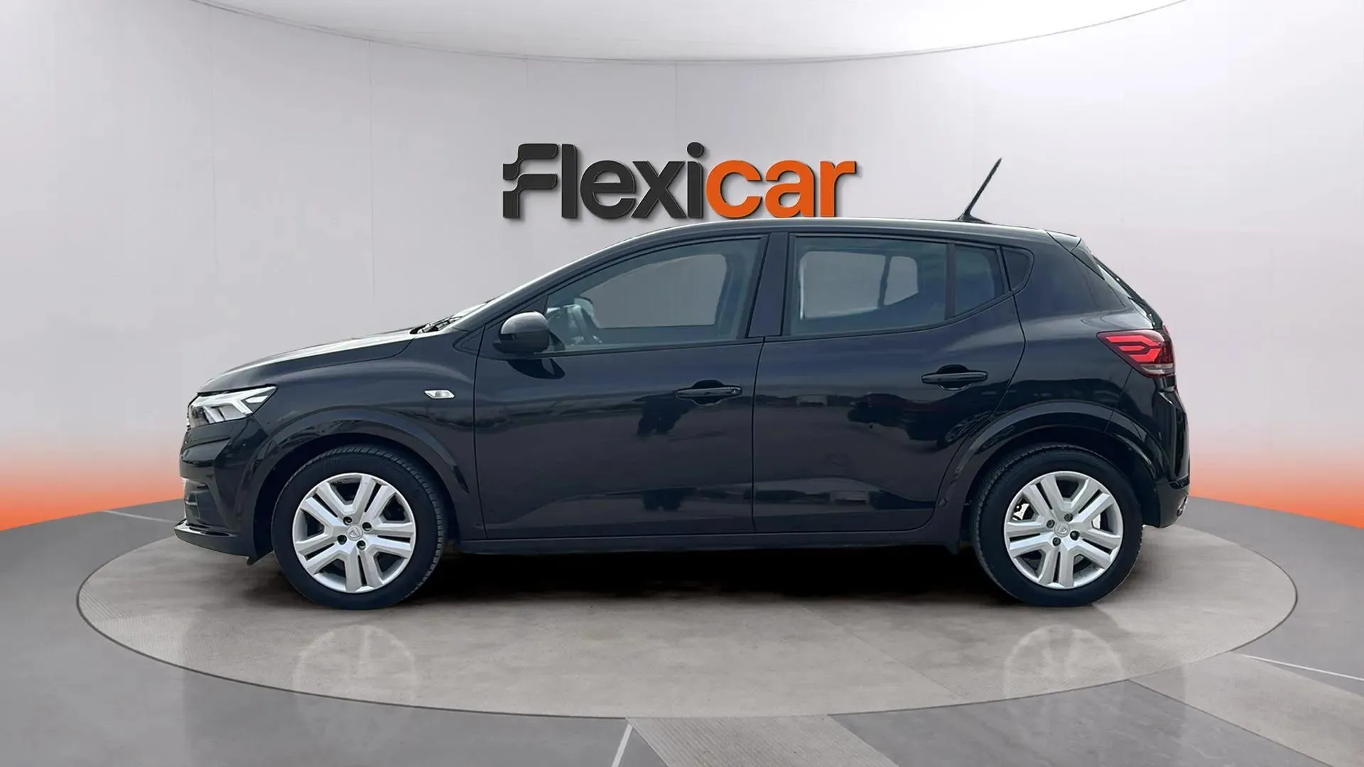 Dacia Sandero Comfort SCe - foto 4