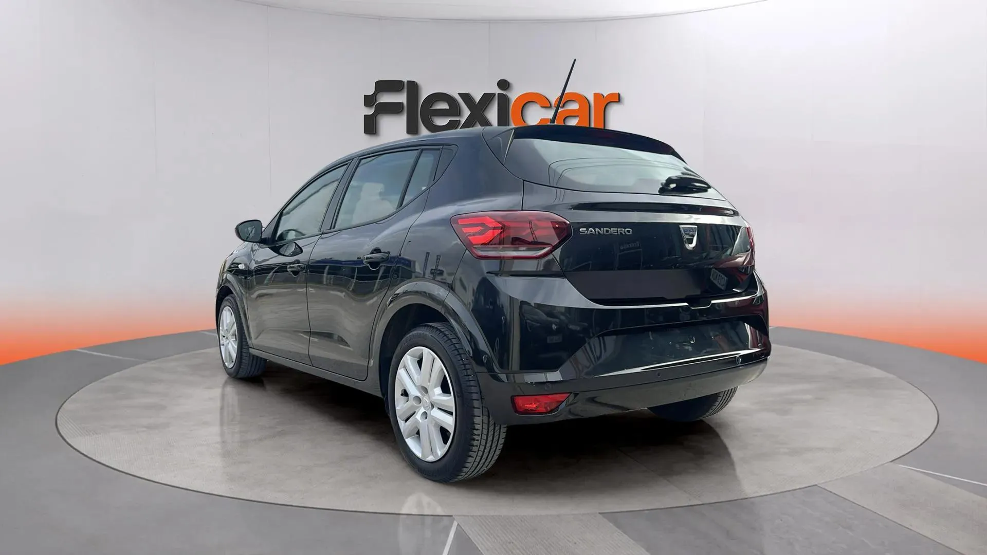 Dacia Sandero Comfort SCe - foto 5