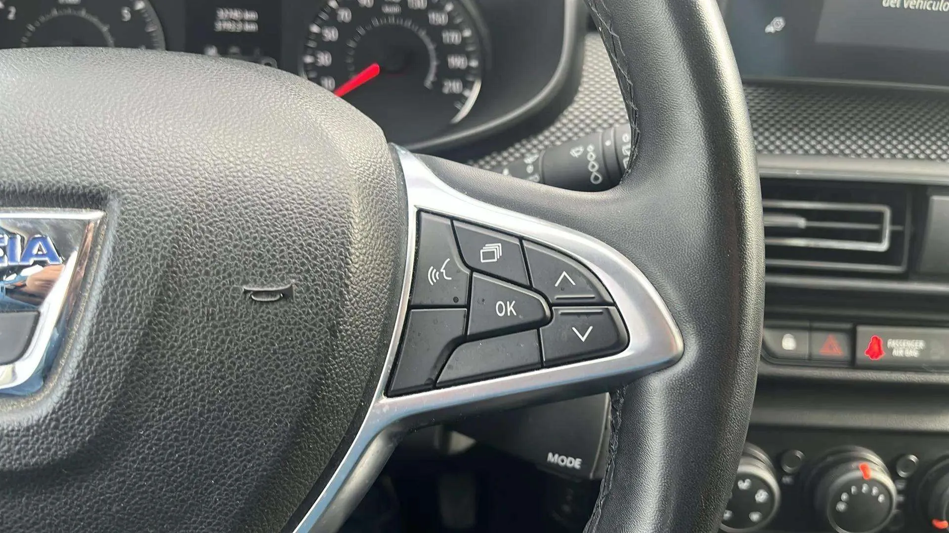 Dacia Sandero Comfort SCe - foto 21