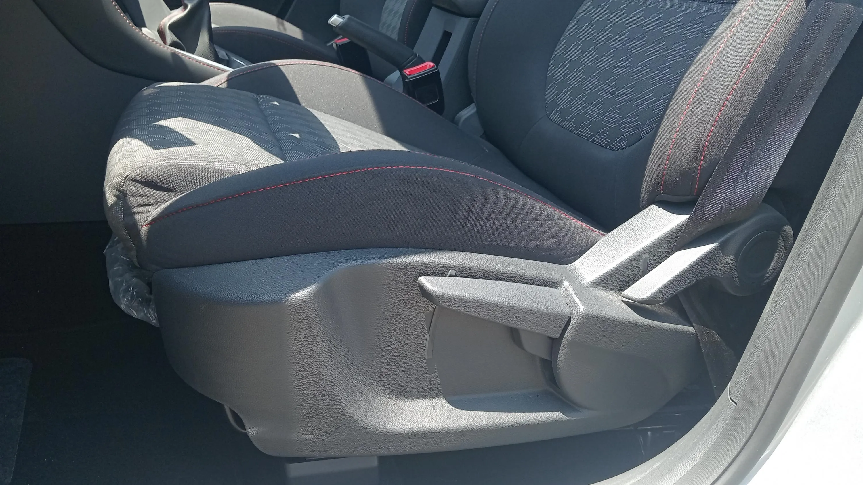 MG ZS 1.5 Comfort - foto 21