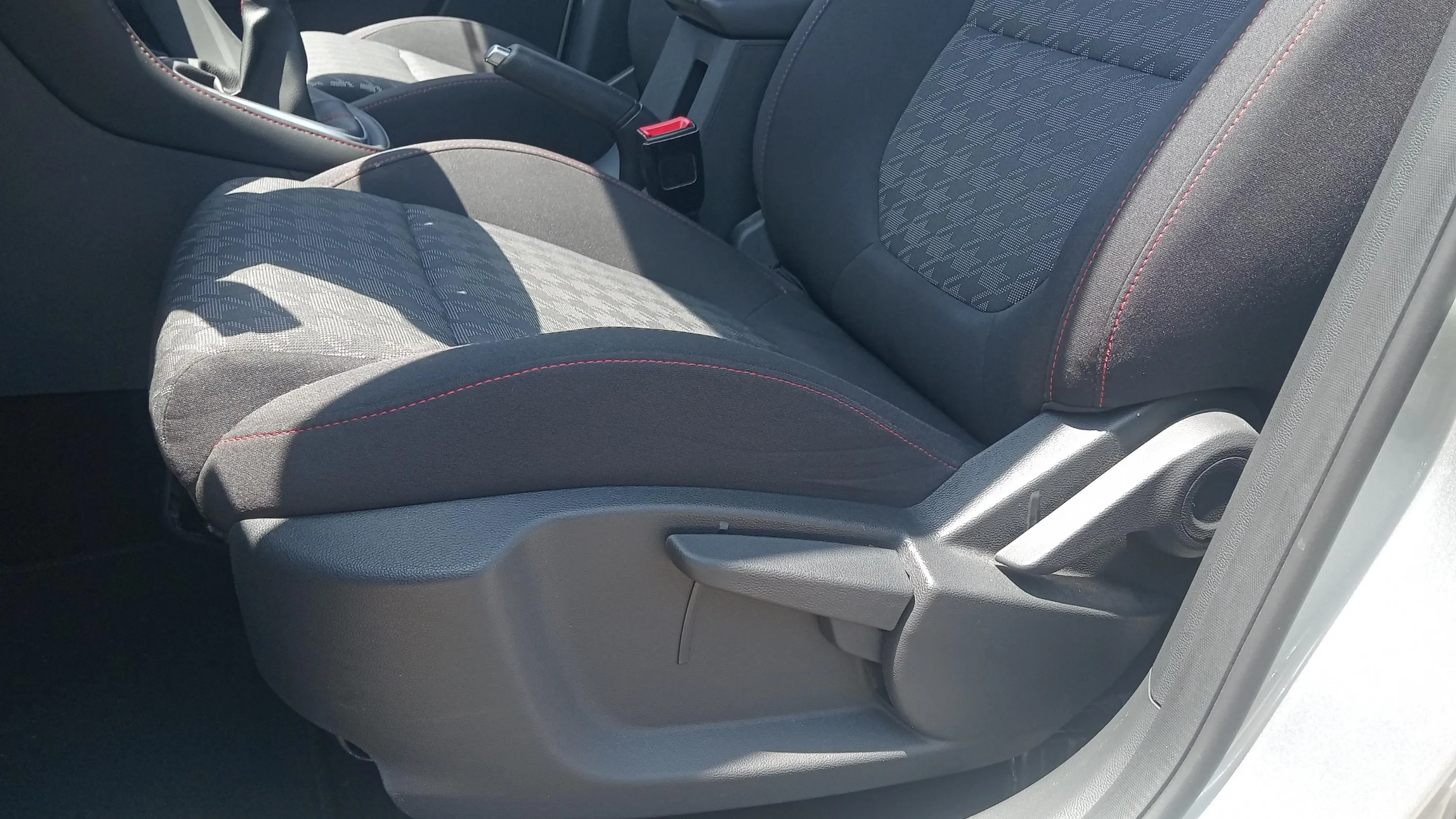 MG ZS 1.5 Comfort - foto 22