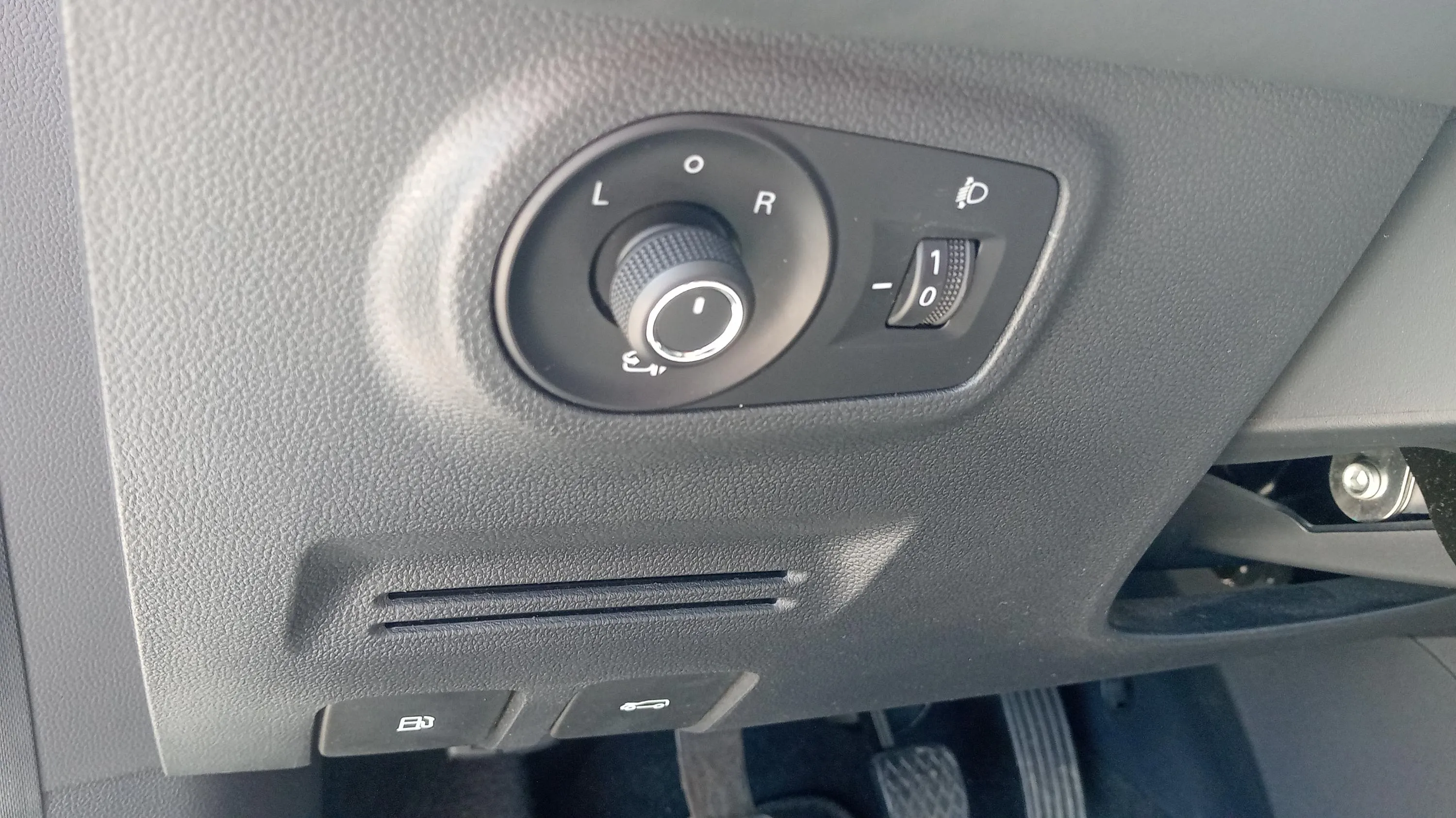 MG ZS 1.5 Comfort - foto 20