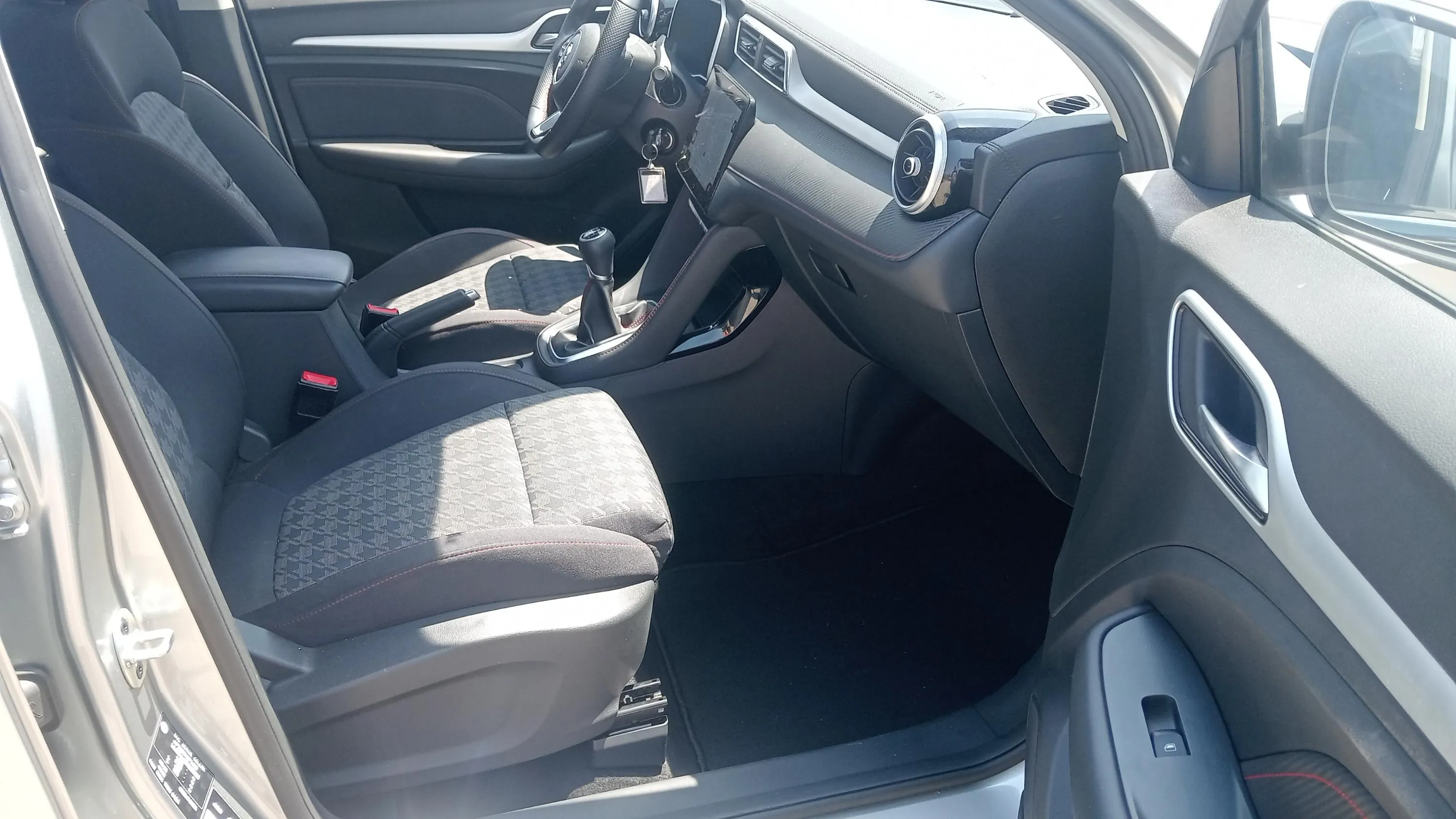 MG ZS 1.5 Comfort - foto 17