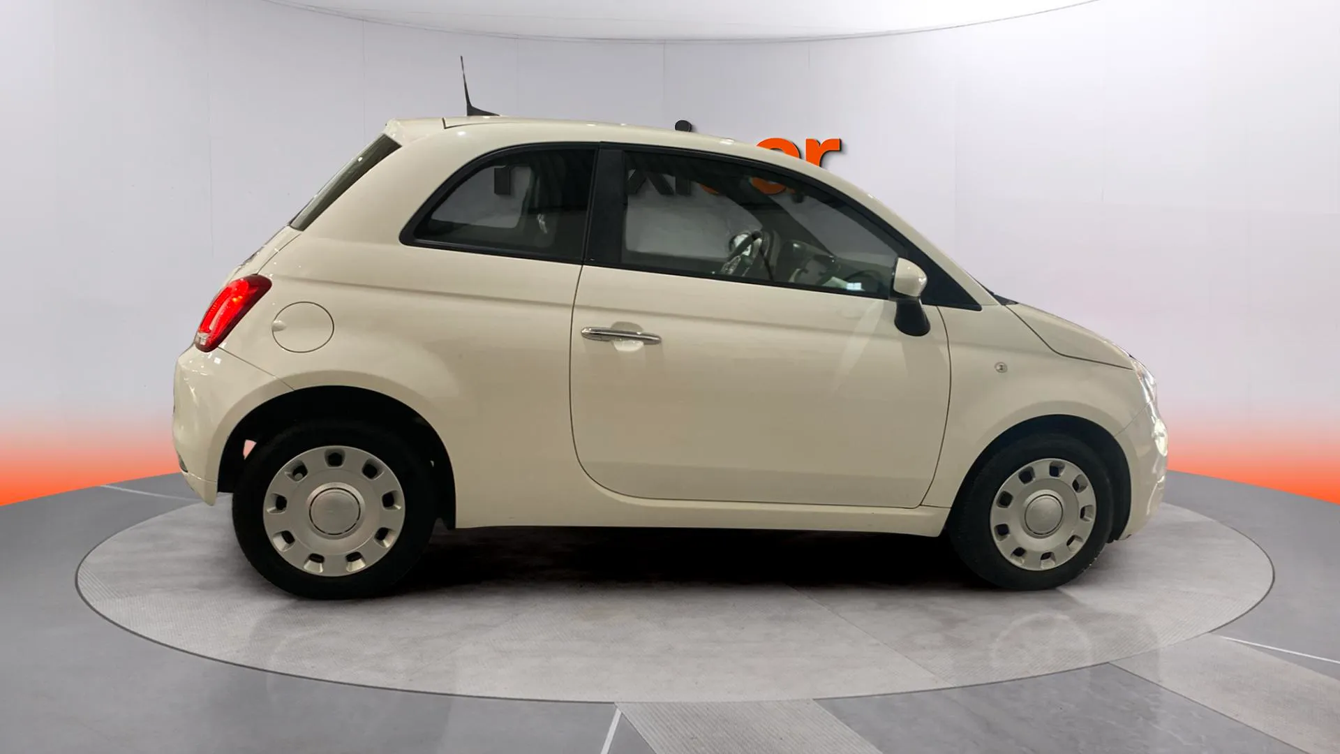 Fiat 500 Club 1.0 Hybrid - foto 8