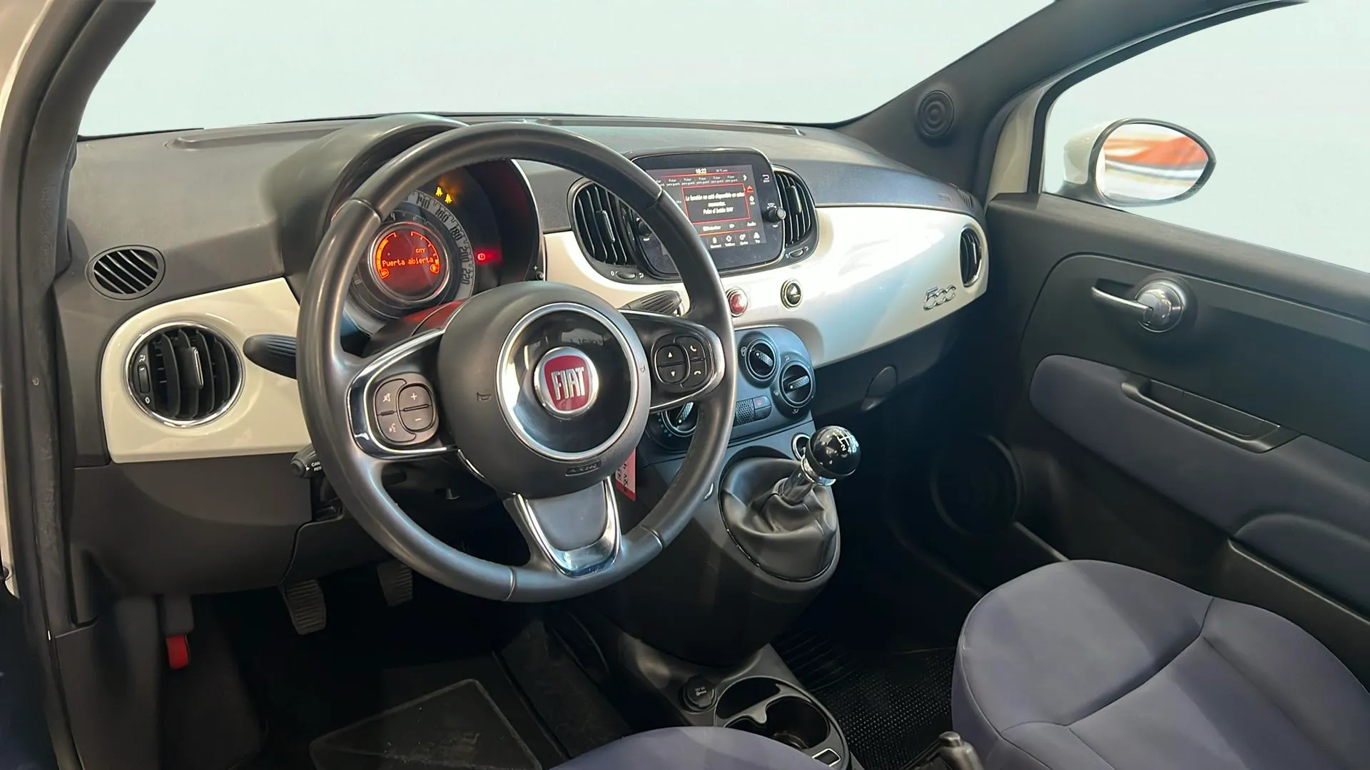 Fiat 500 Club 1.0 Hybrid - foto 9