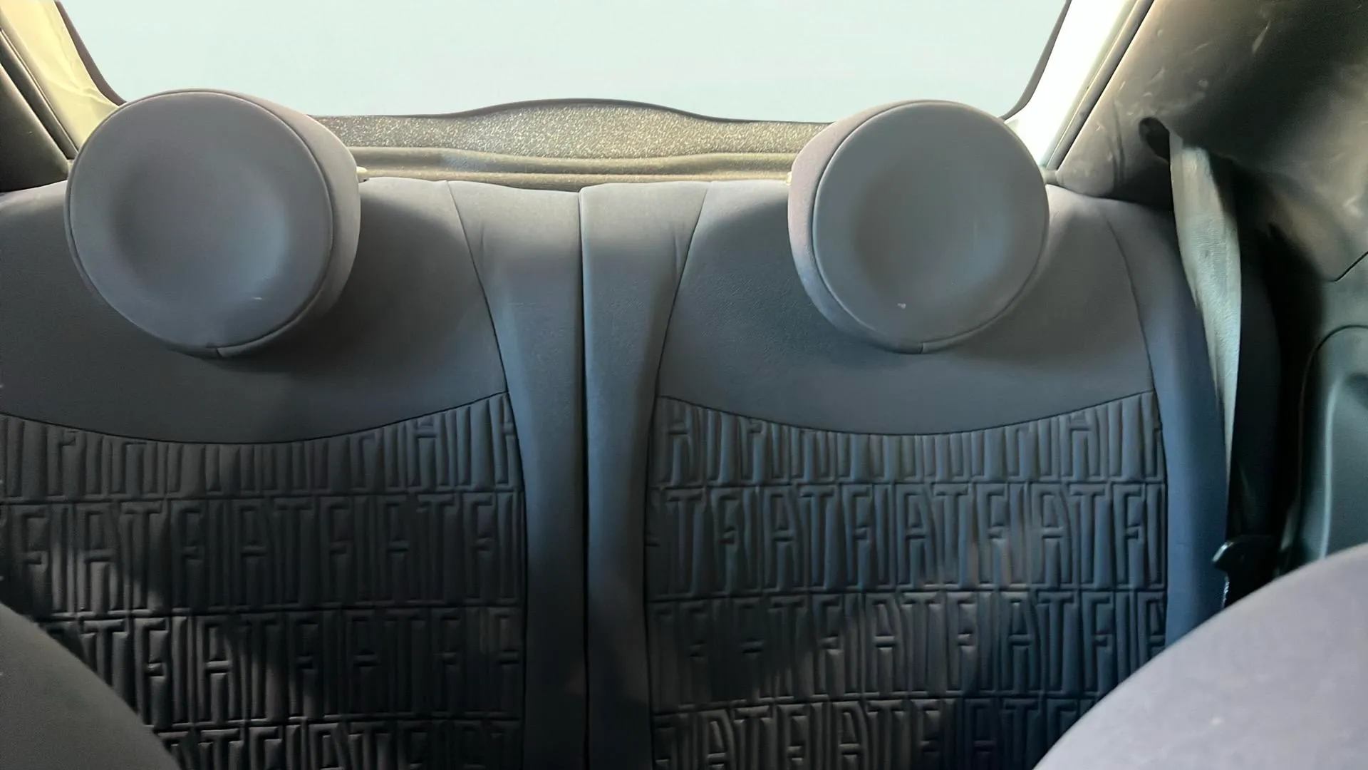 Fiat 500 Club 1.0 Hybrid - foto 10