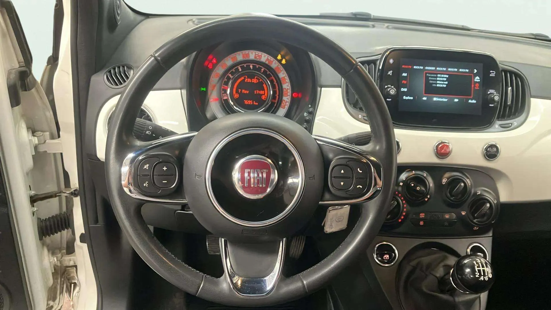 Fiat 500 Cult 1.0 Hybrid - foto 7