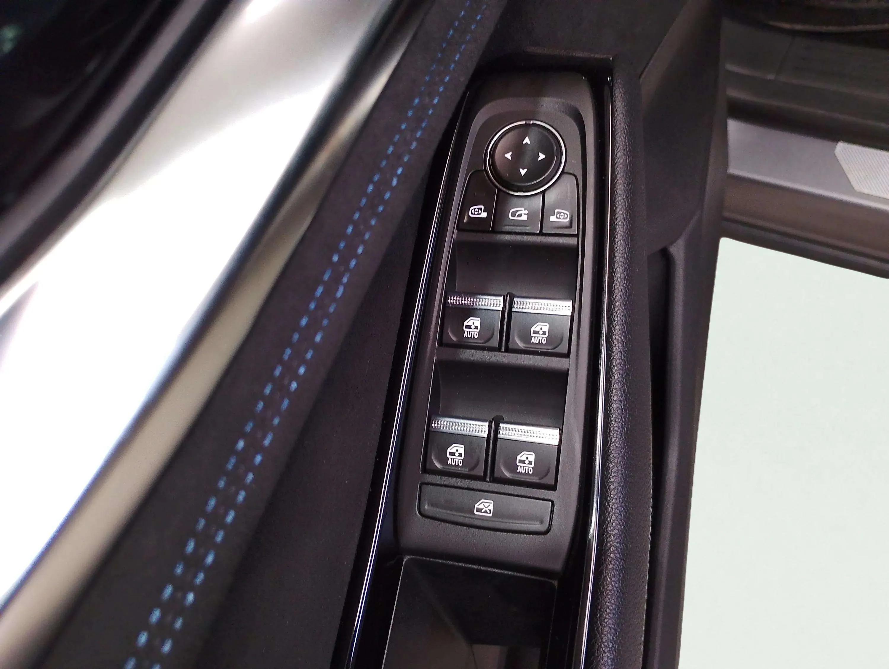 Renault Austral Iconic Esprit Alpine E-Tech F Hybr - foto 21