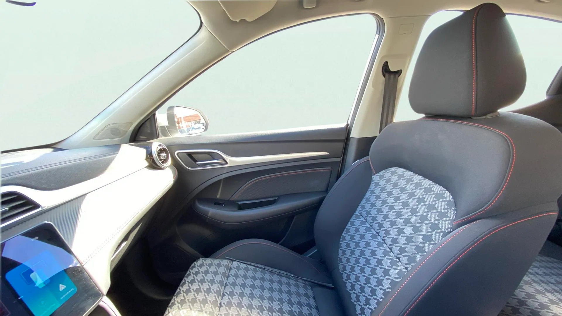 MG ZS 1.5 Comfort - foto 15