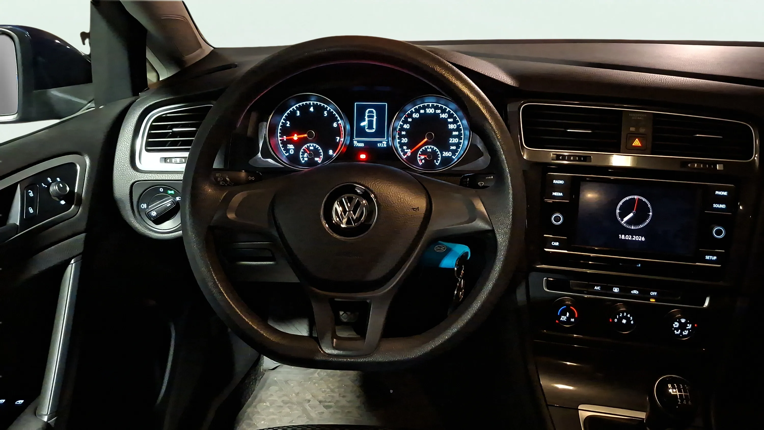 Volkswagen Golf Advance 1.0 TSI - foto 9