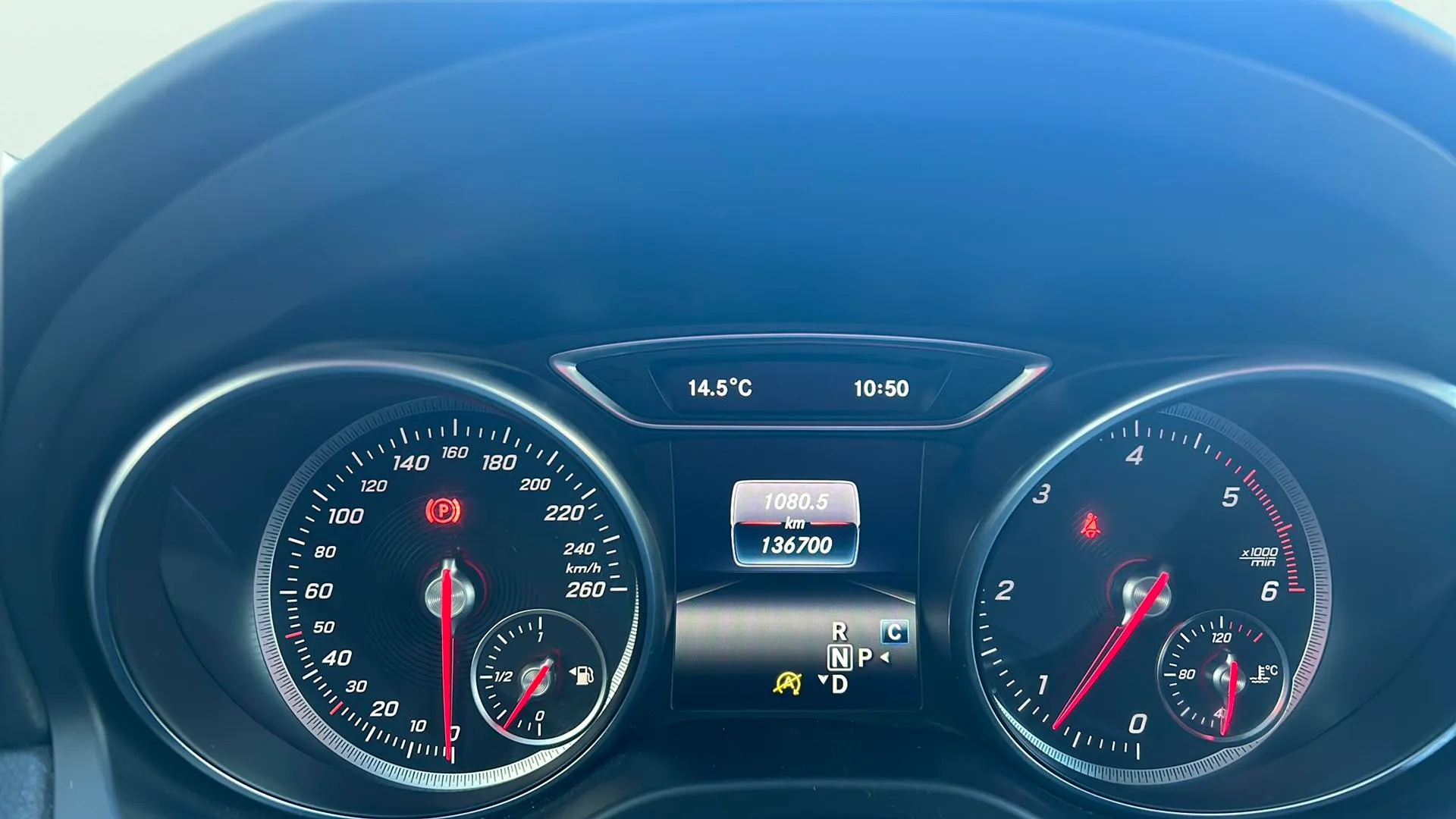 Mercedes-Benz CLA 200 d Shooting Brake - foto 10