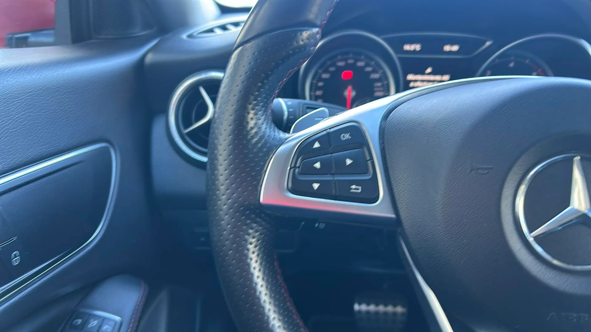 Mercedes-Benz CLA 200 d Shooting Brake - foto 13