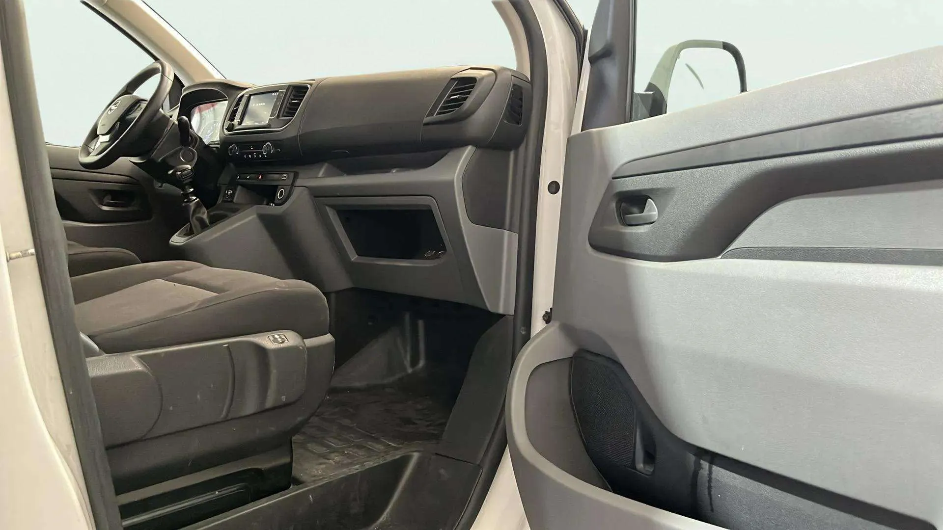 Opel Vivaro Furgón Diesel Vivaro Furgón 1.5D L Carga Incrementada Select - foto 13