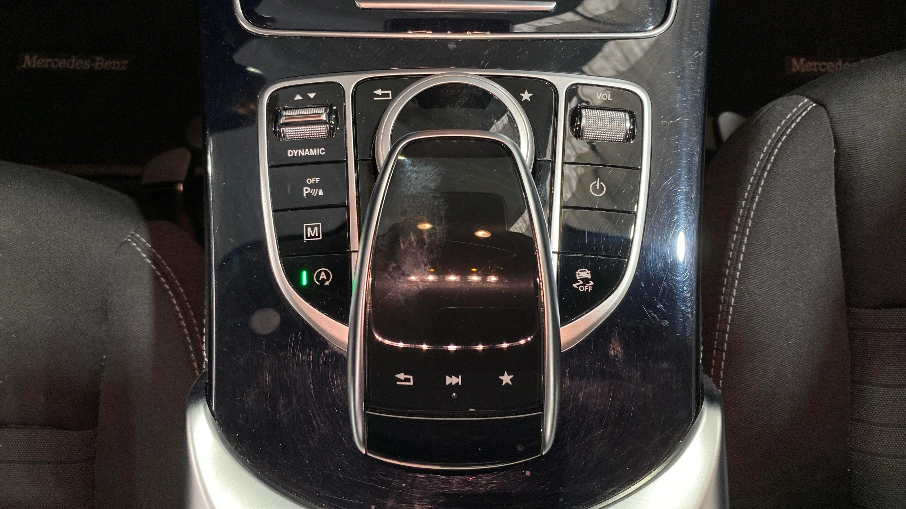 Mercedes-Benz GLC 220 d 4MATIC - foto 30