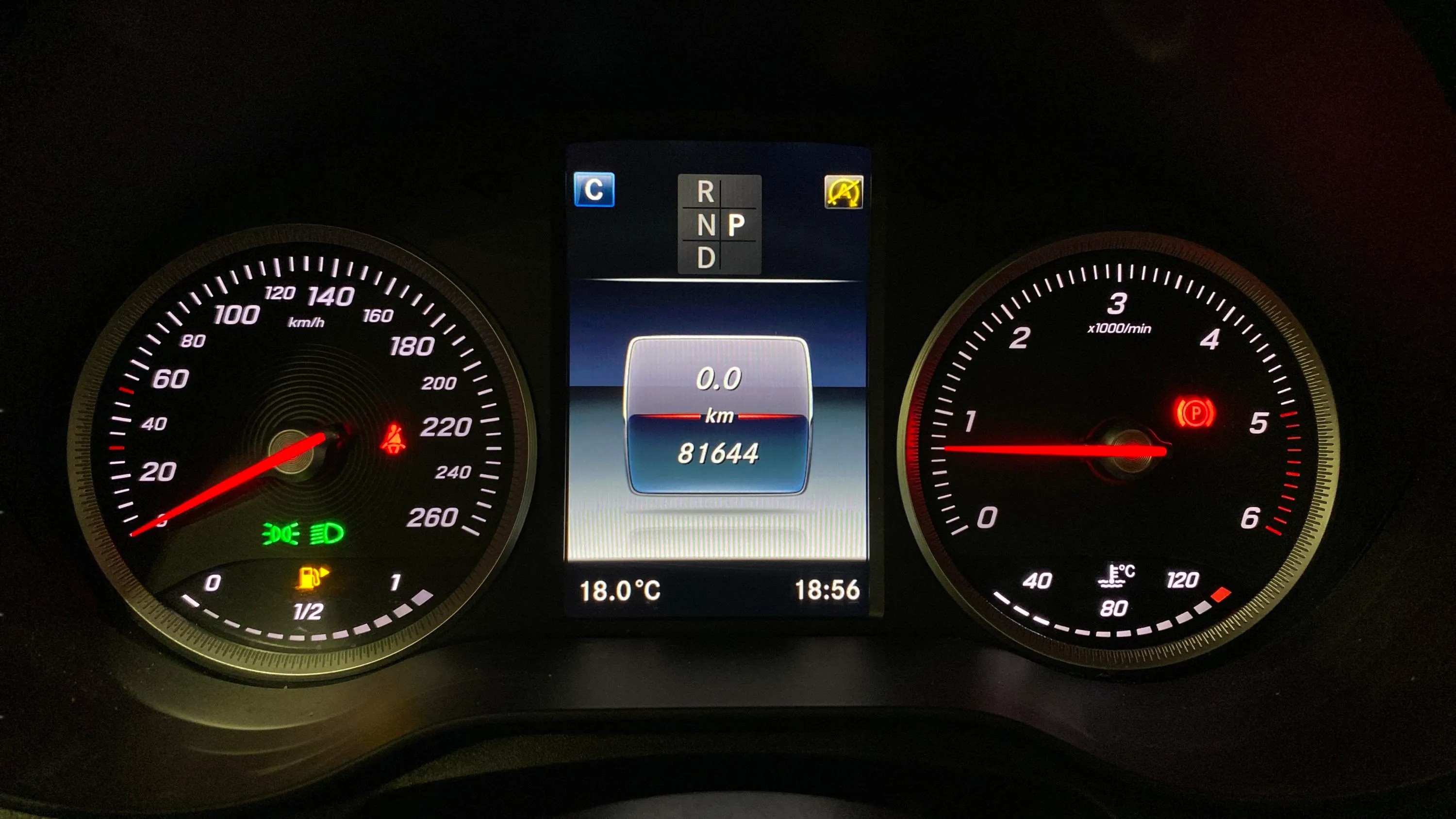 Mercedes-Benz GLC 220 d 4MATIC - foto 24